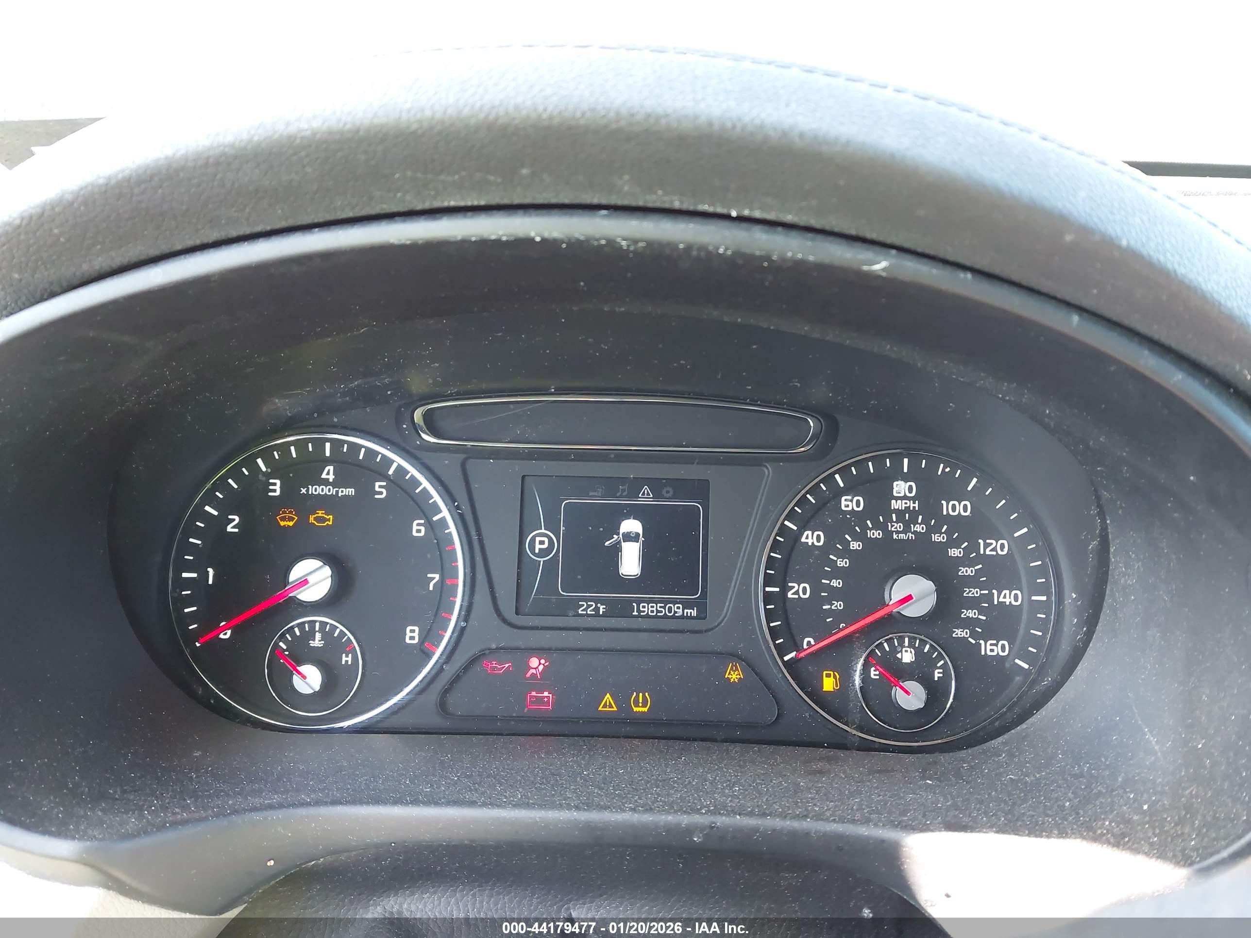 KIA SORENTO image 7
