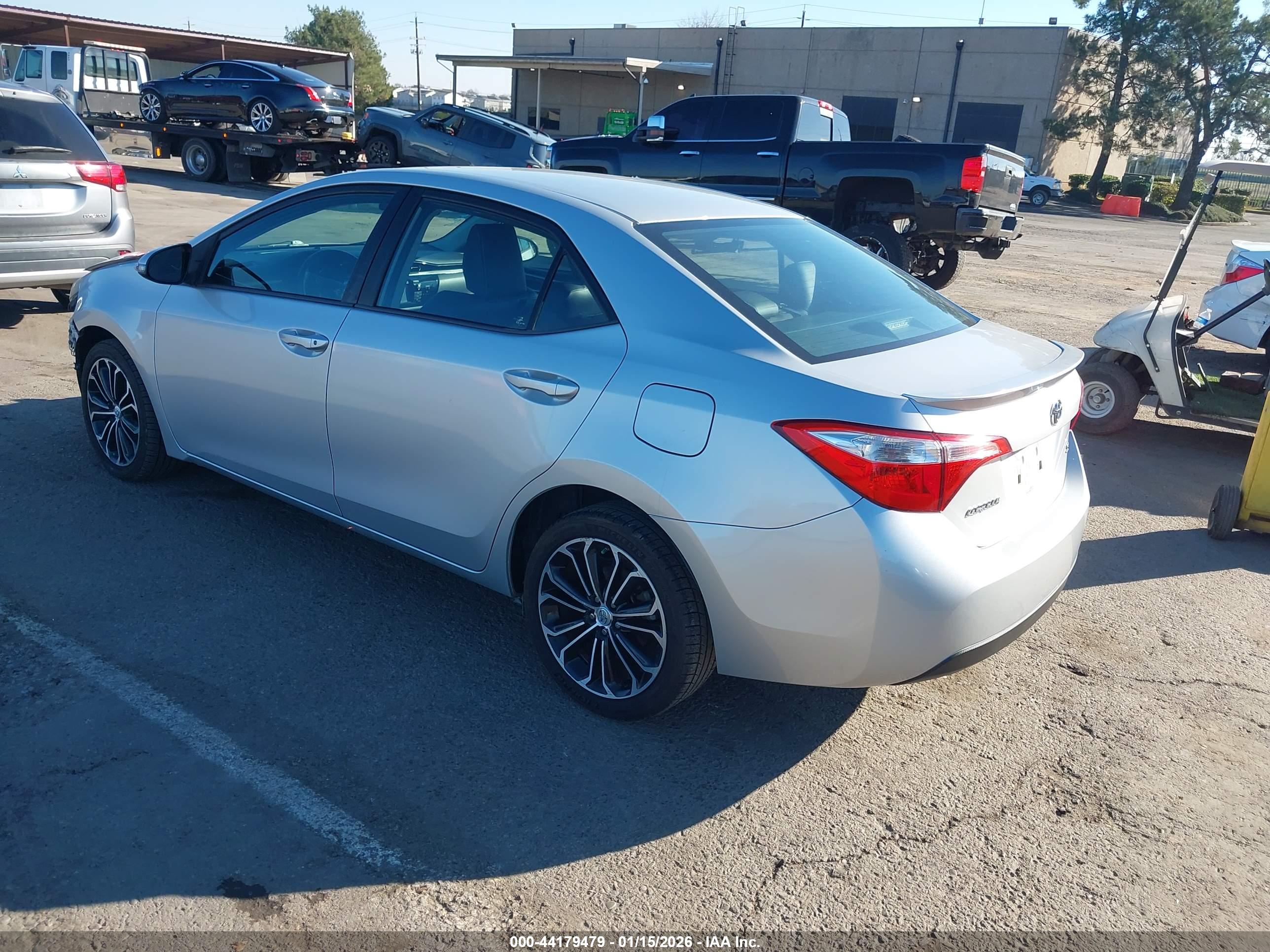 TOYOTA COROLLA image 3