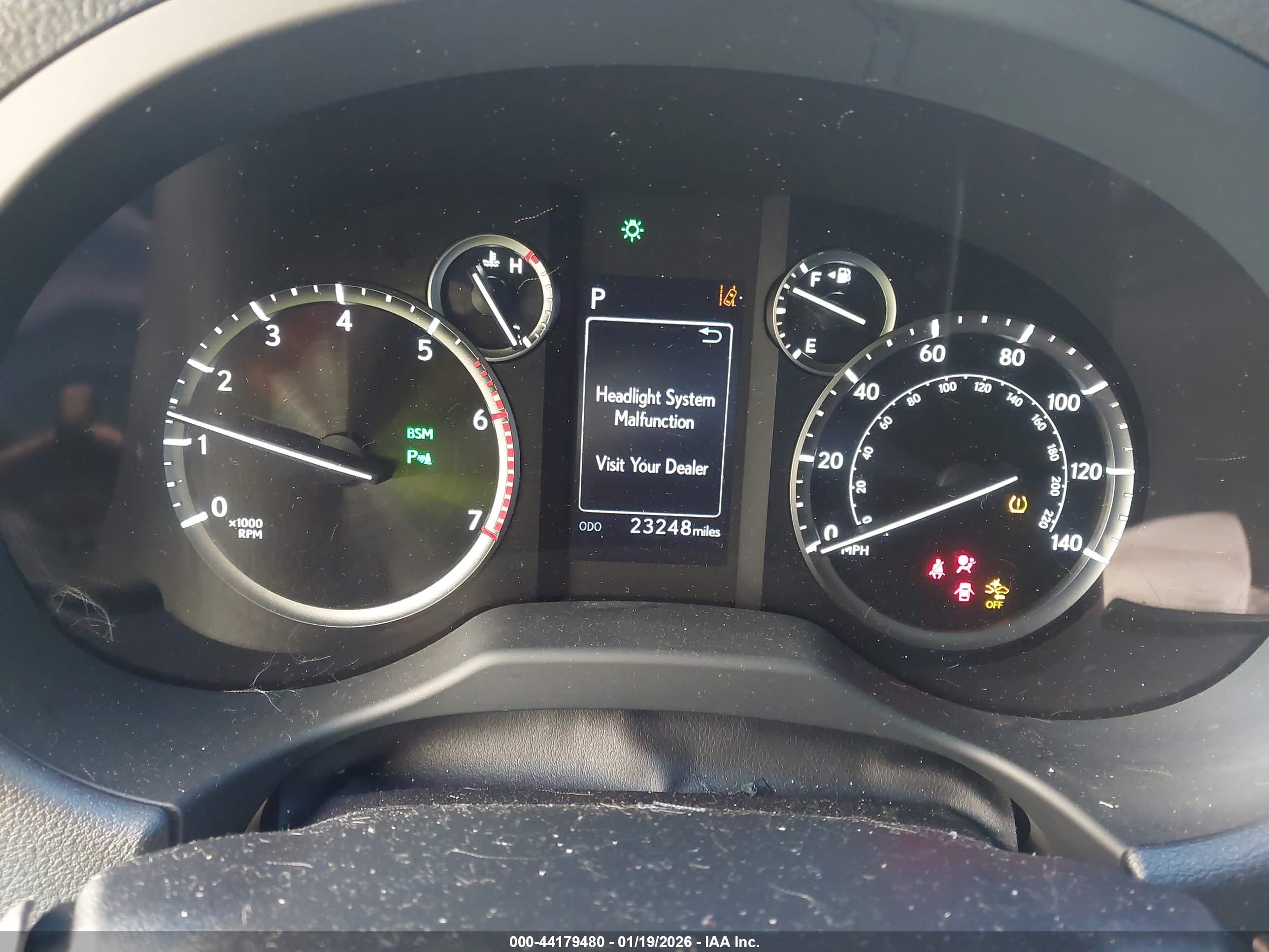 LEXUS GX image 7