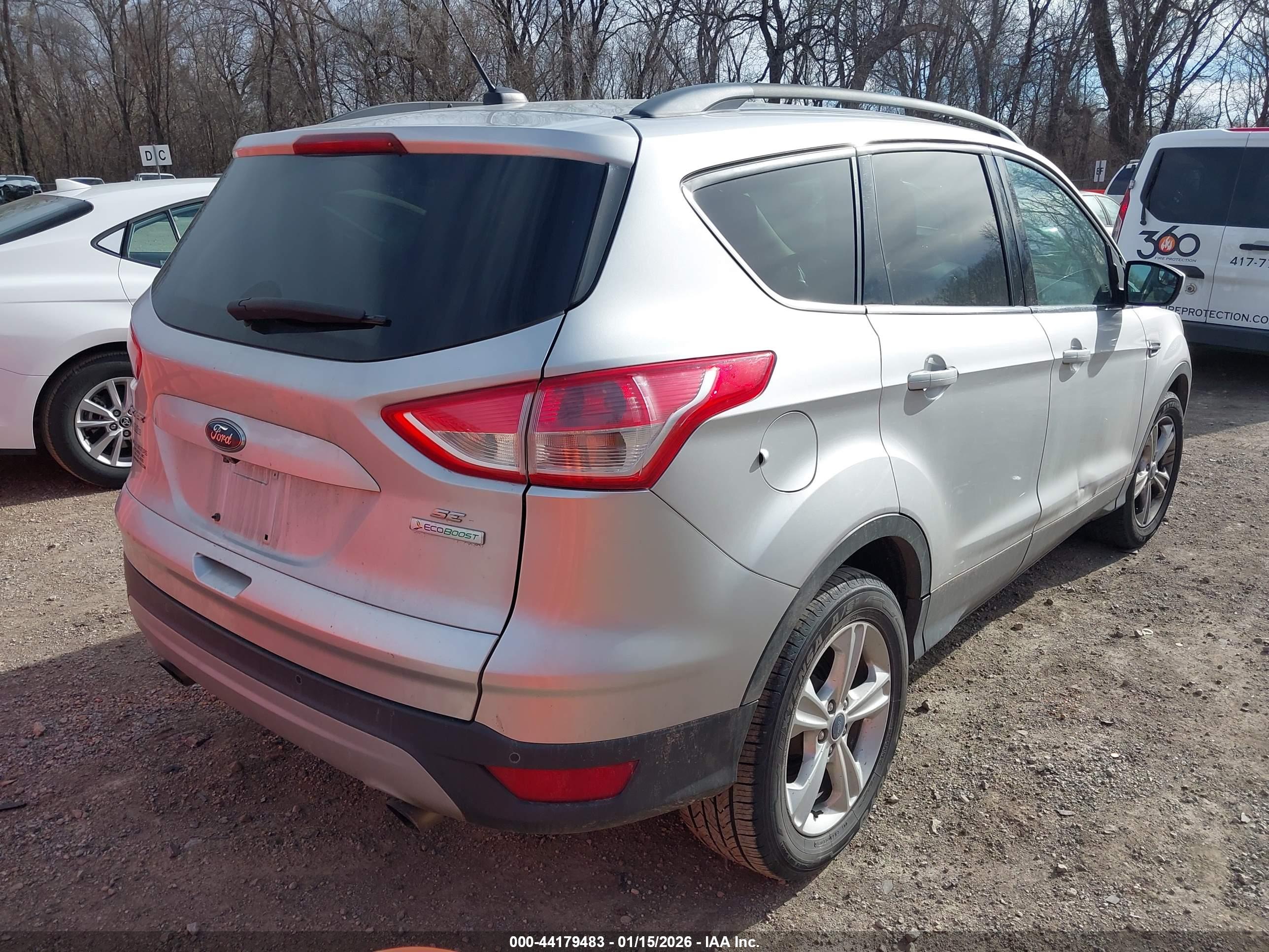 FORD ESCAPE image 4