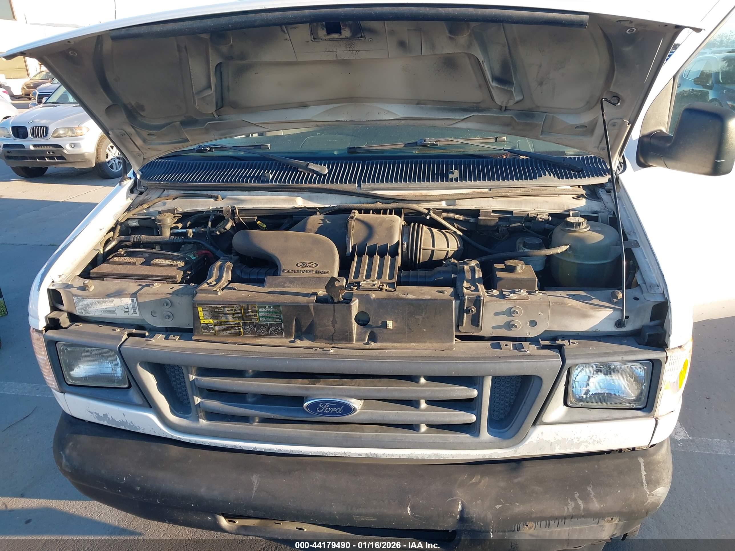 FORD E-250 image 10