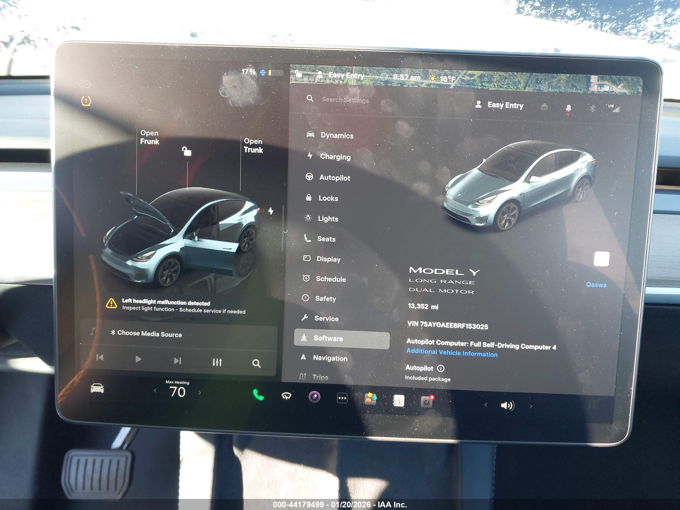 TESLA MODEL image 7