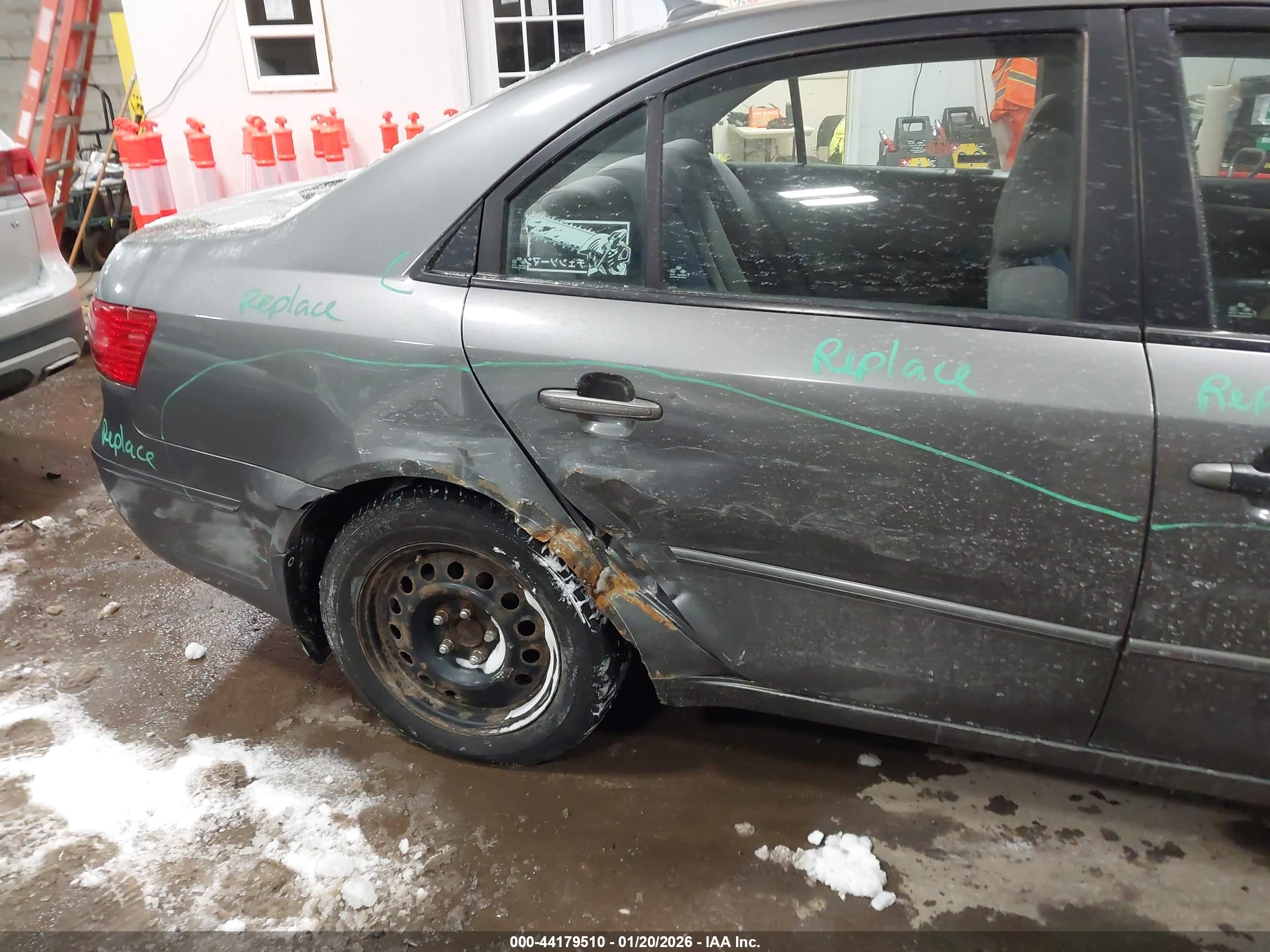 HYUNDAI SONATA image 6