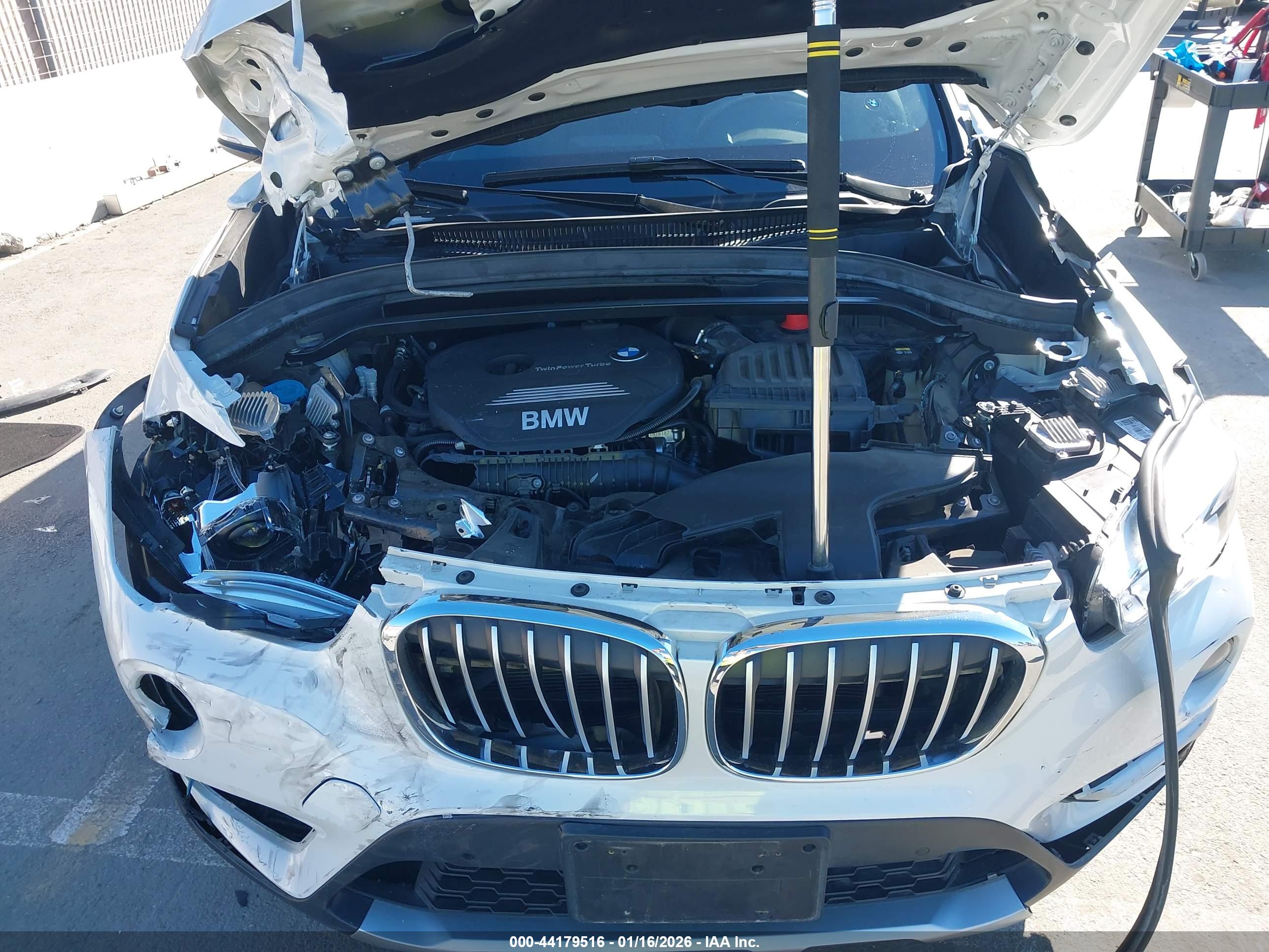 BMW X1 image 10
