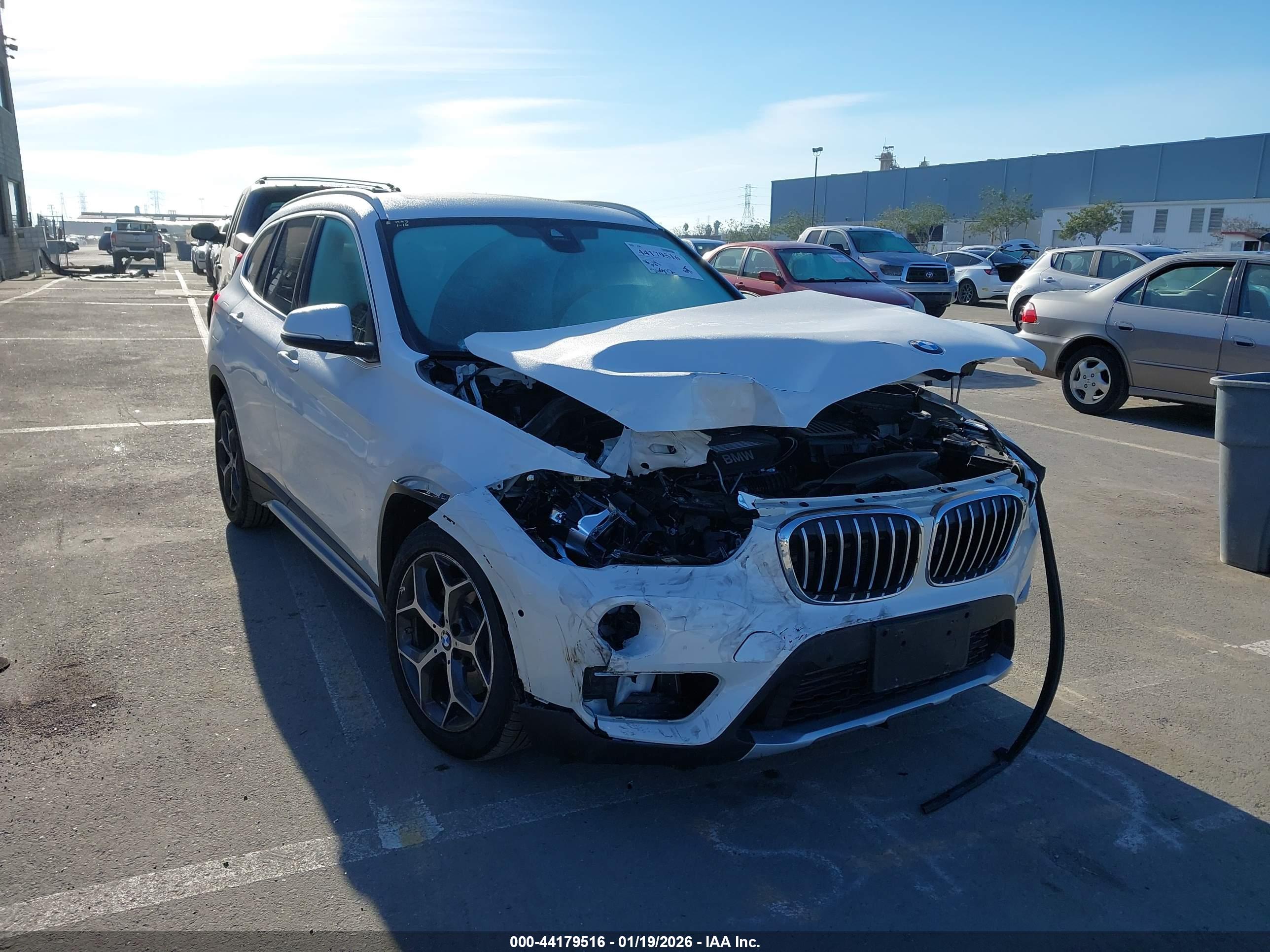 BMW X1 image 6