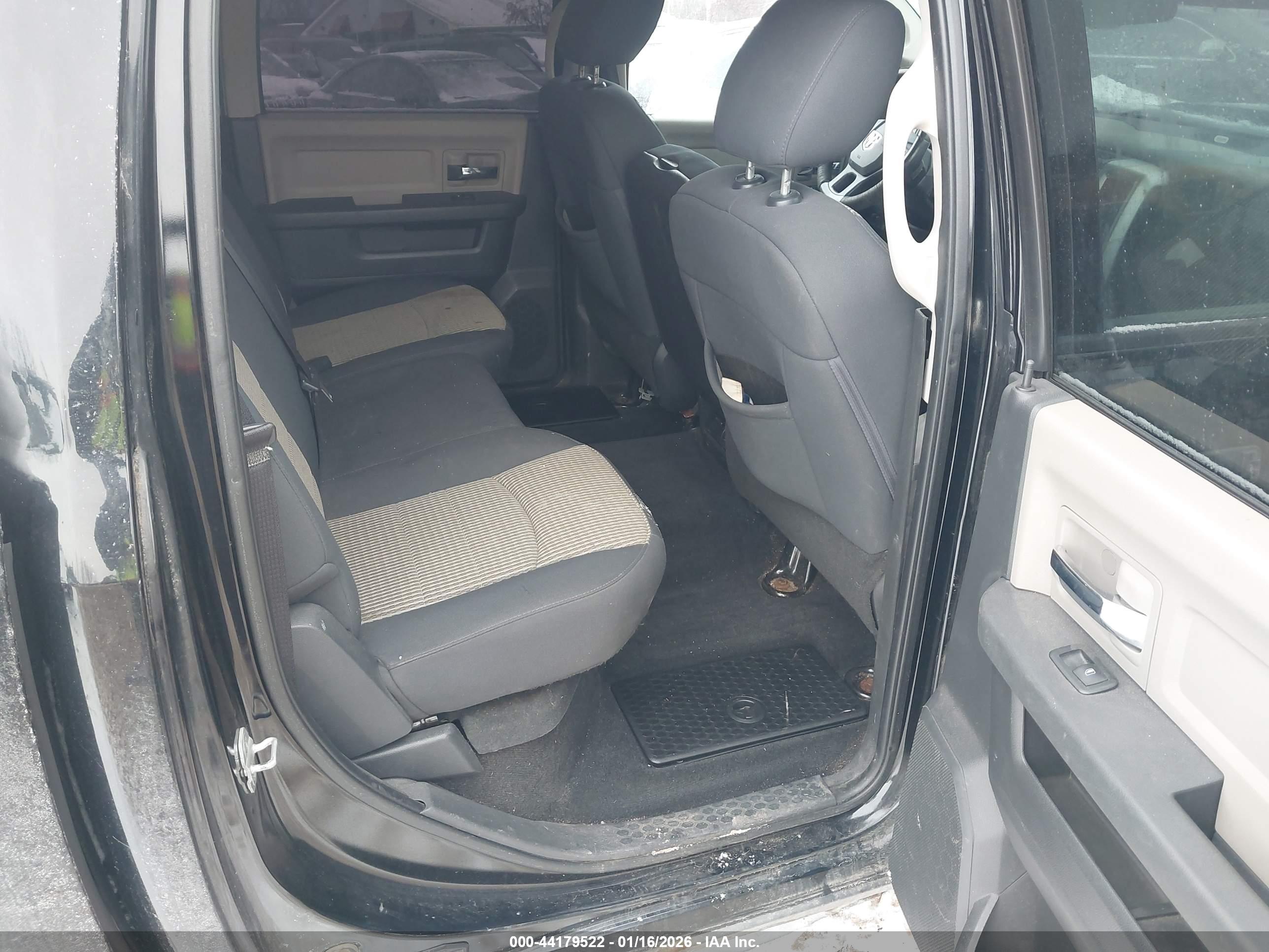 RAM 1500 image 8