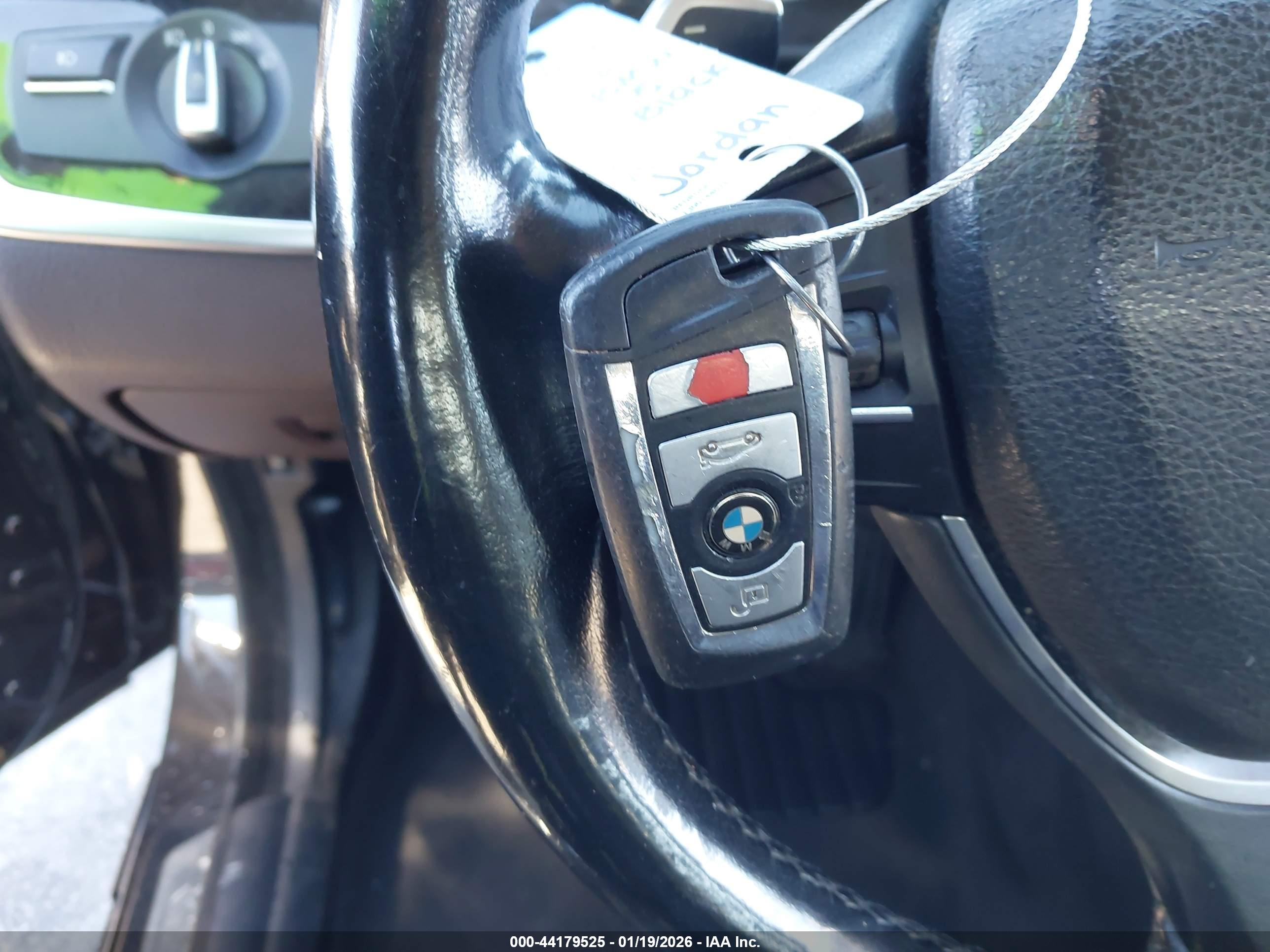 BMW 528I image 11
