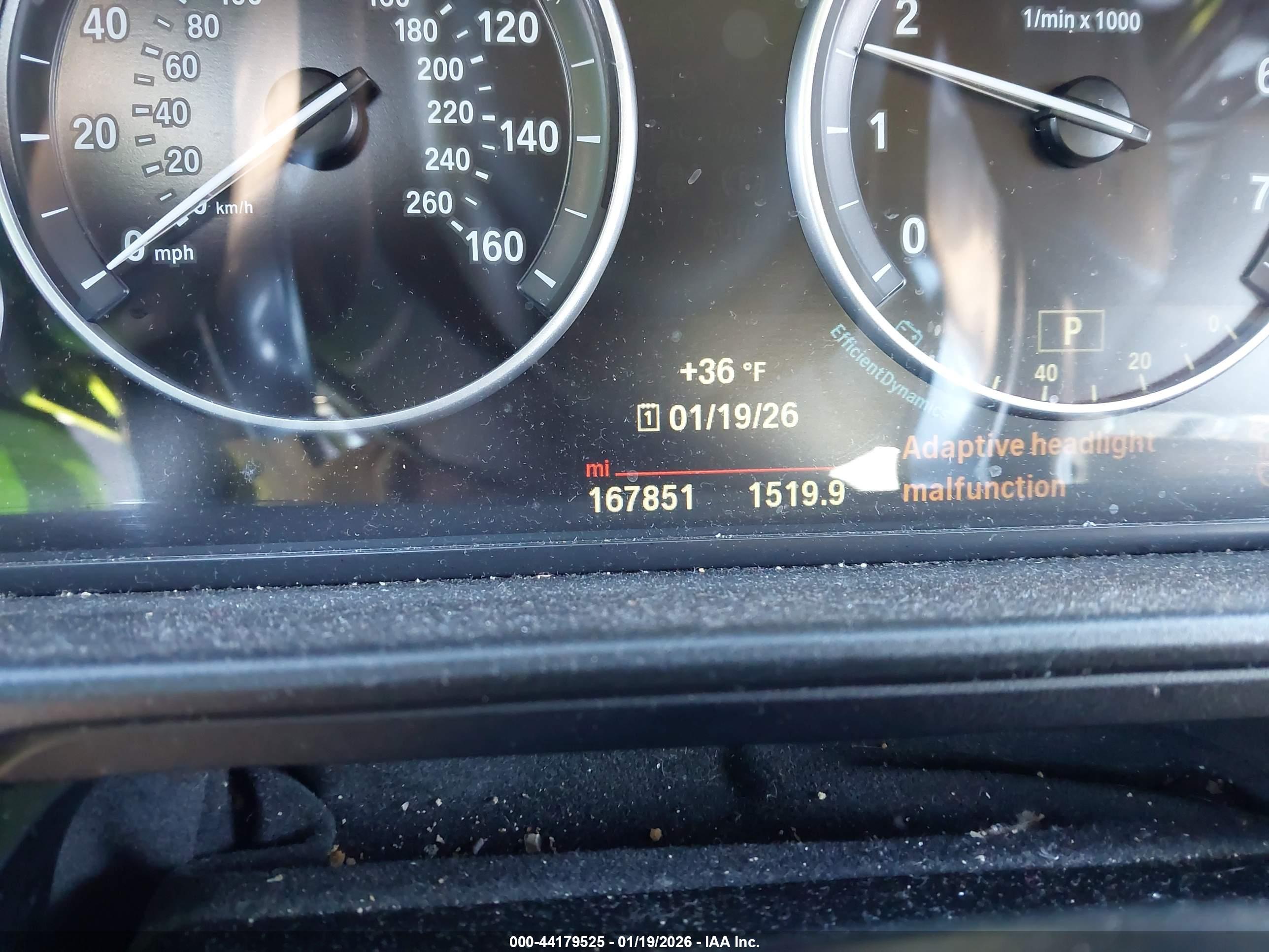 BMW 528I image 7