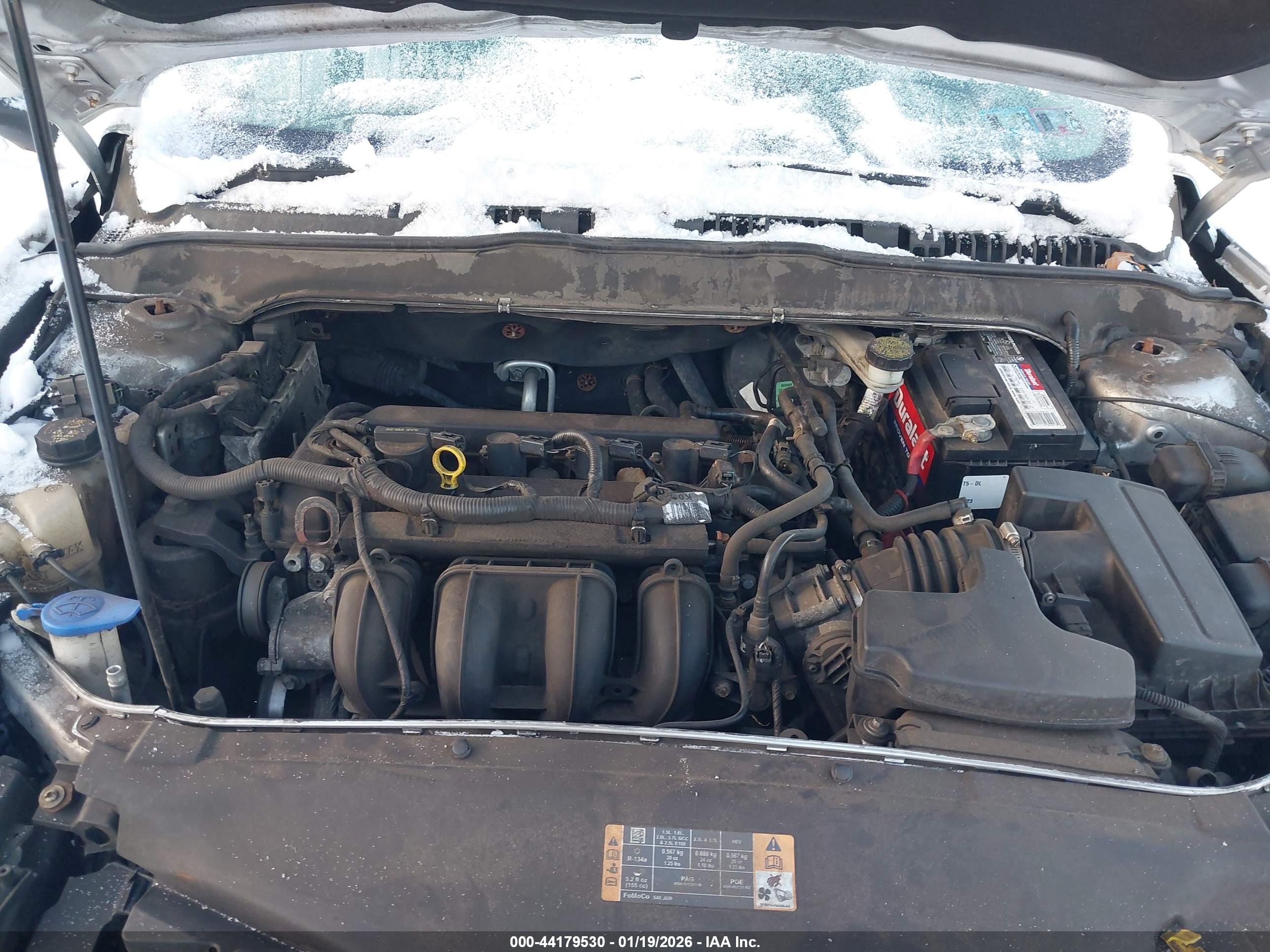 FORD FUSION image 10