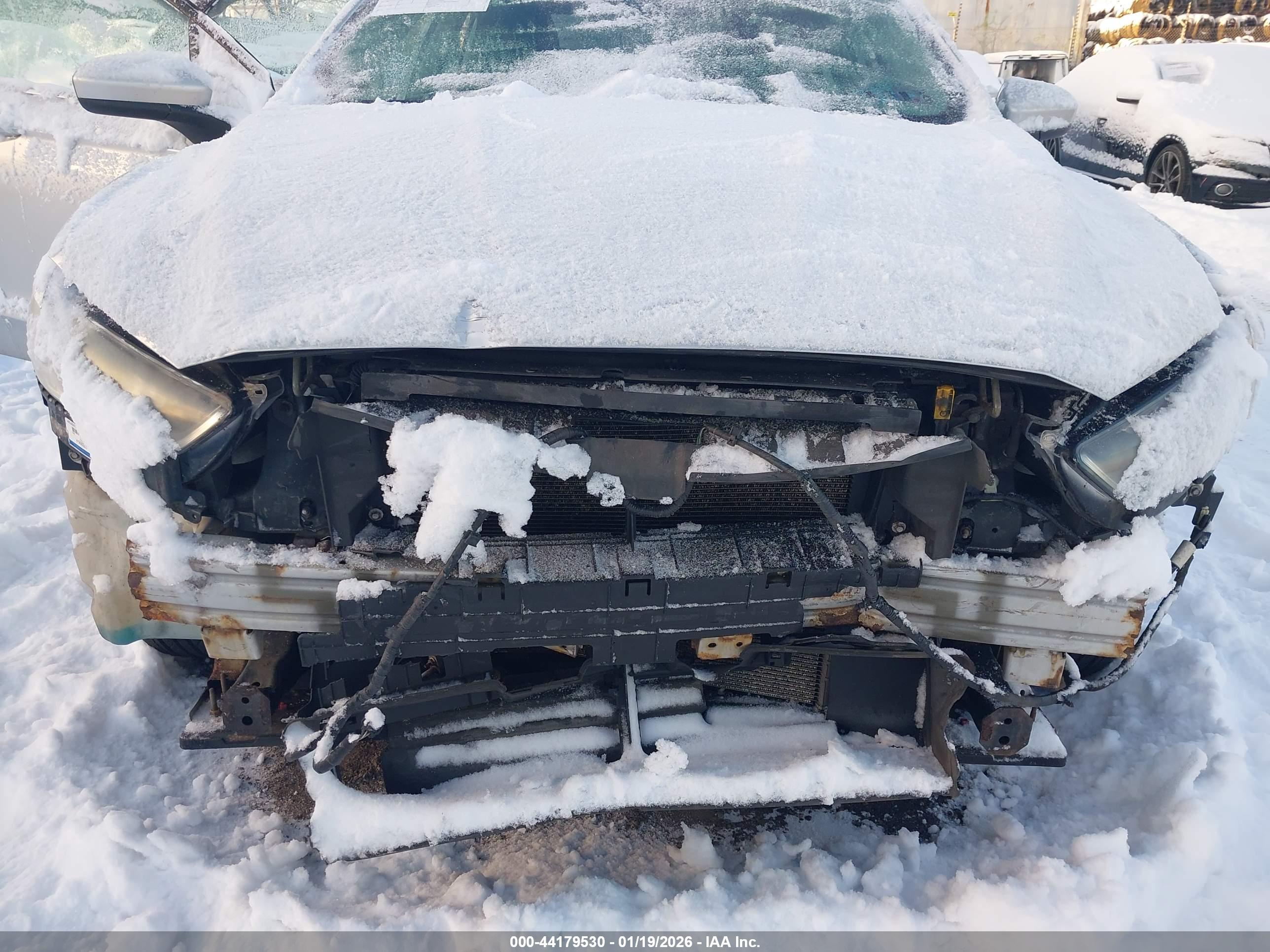 FORD FUSION image 6