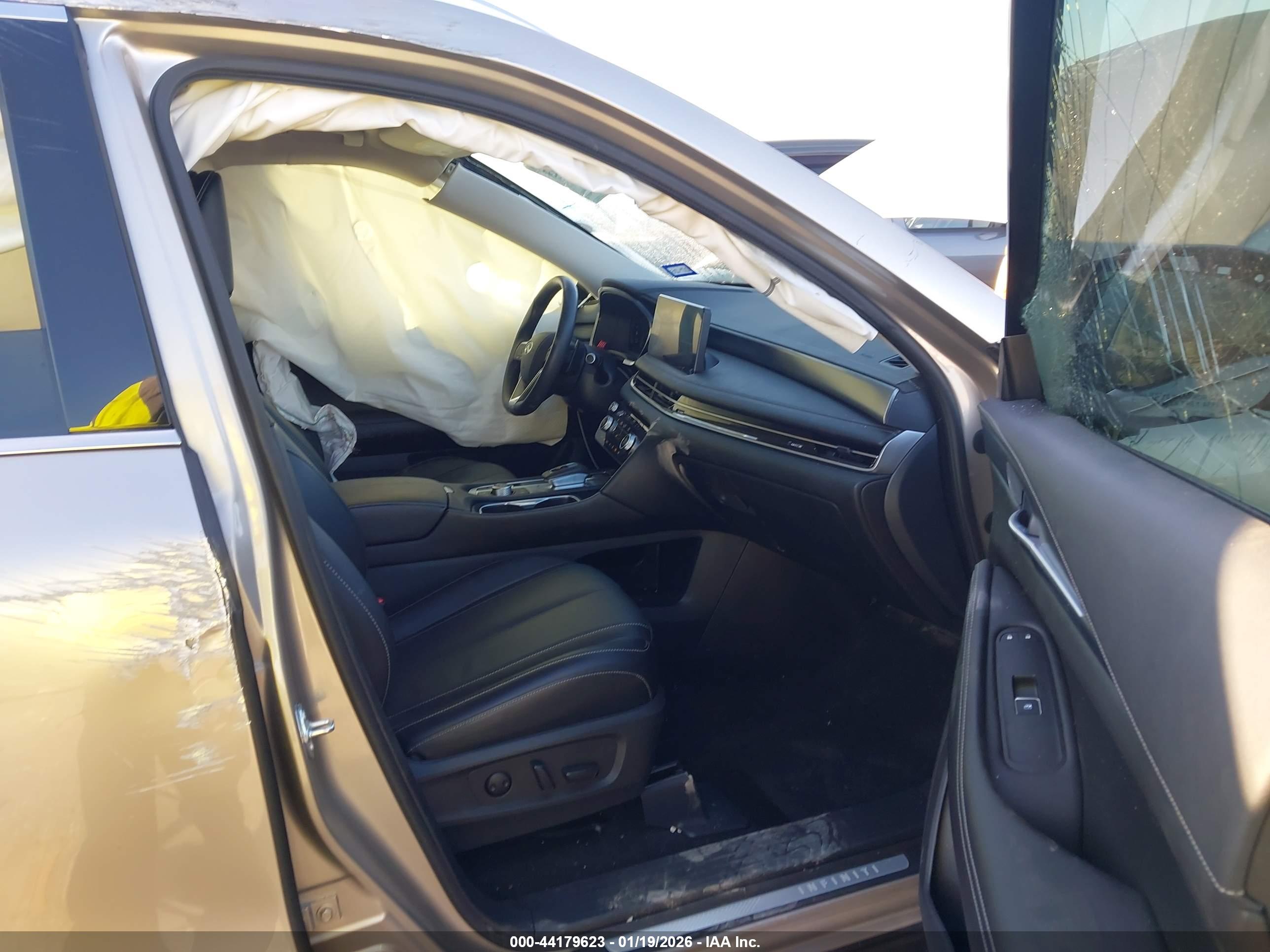 INFINITI QX60 image 5
