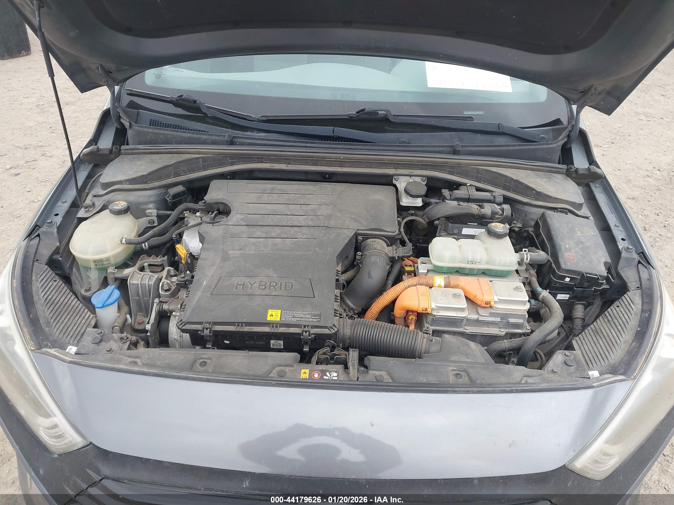 HYUNDAI IONIQ image 10