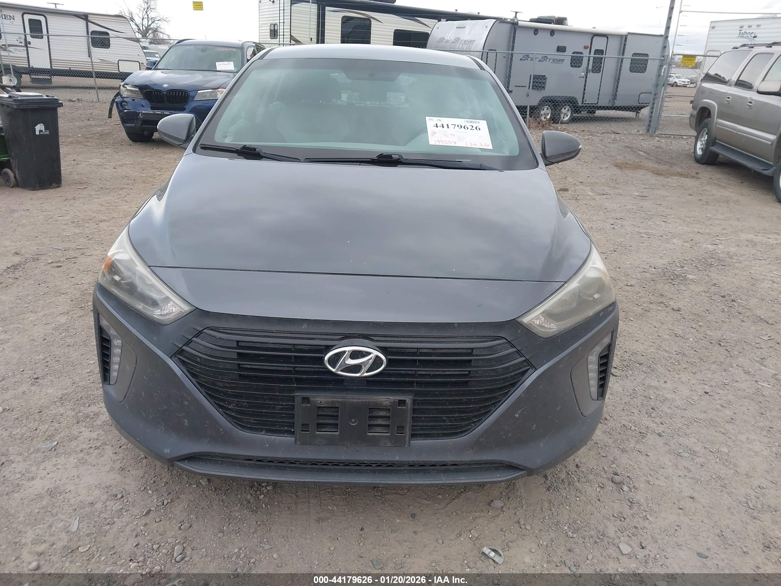 HYUNDAI IONIQ image 6
