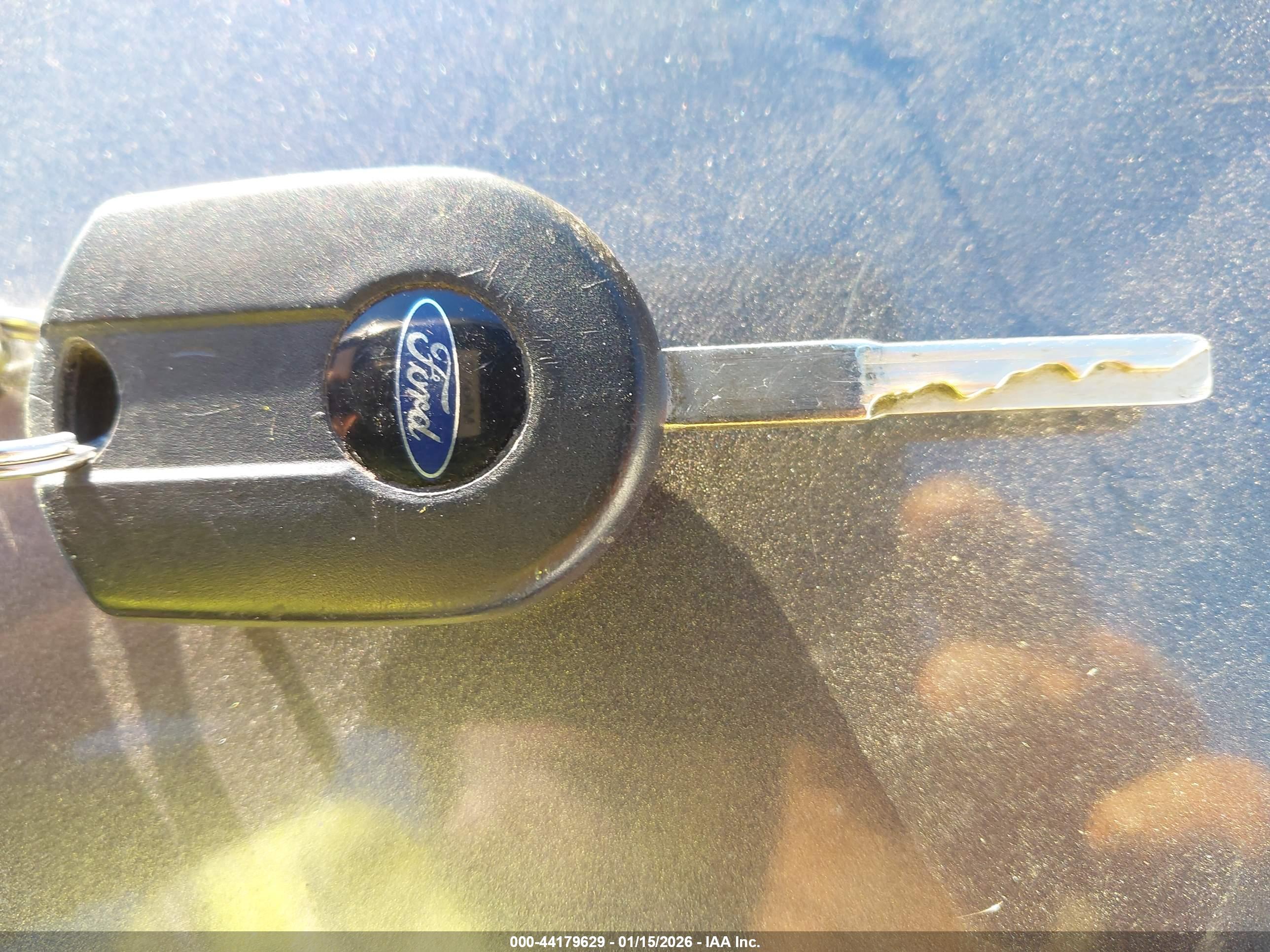 FORD TRANSIT-250 image 11