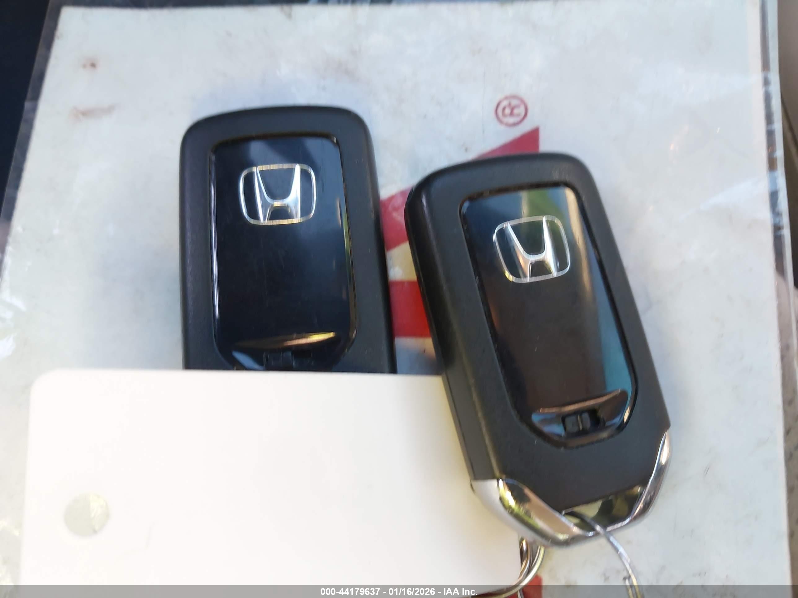 HONDA ACCORD image 11