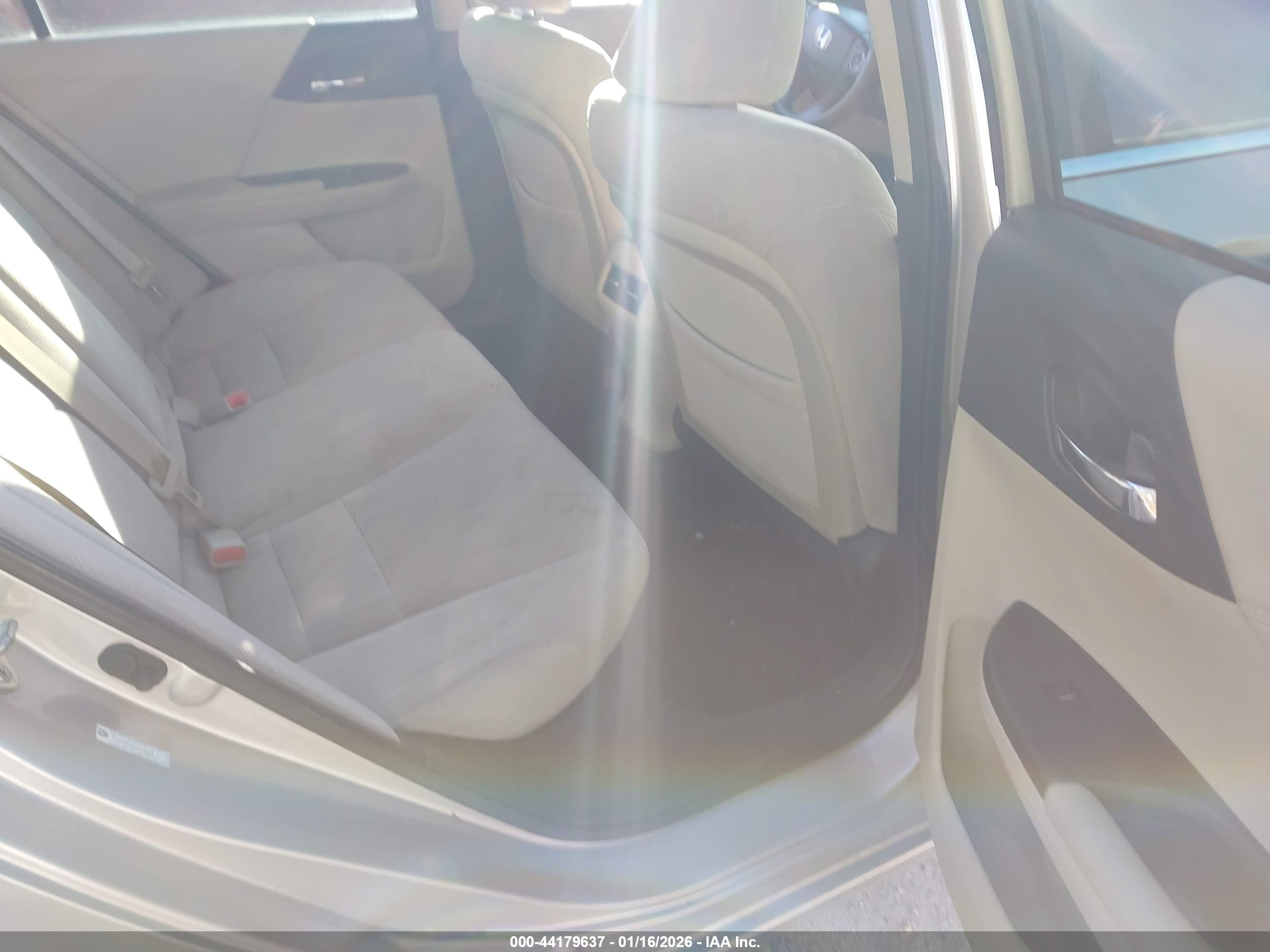 HONDA ACCORD image 8