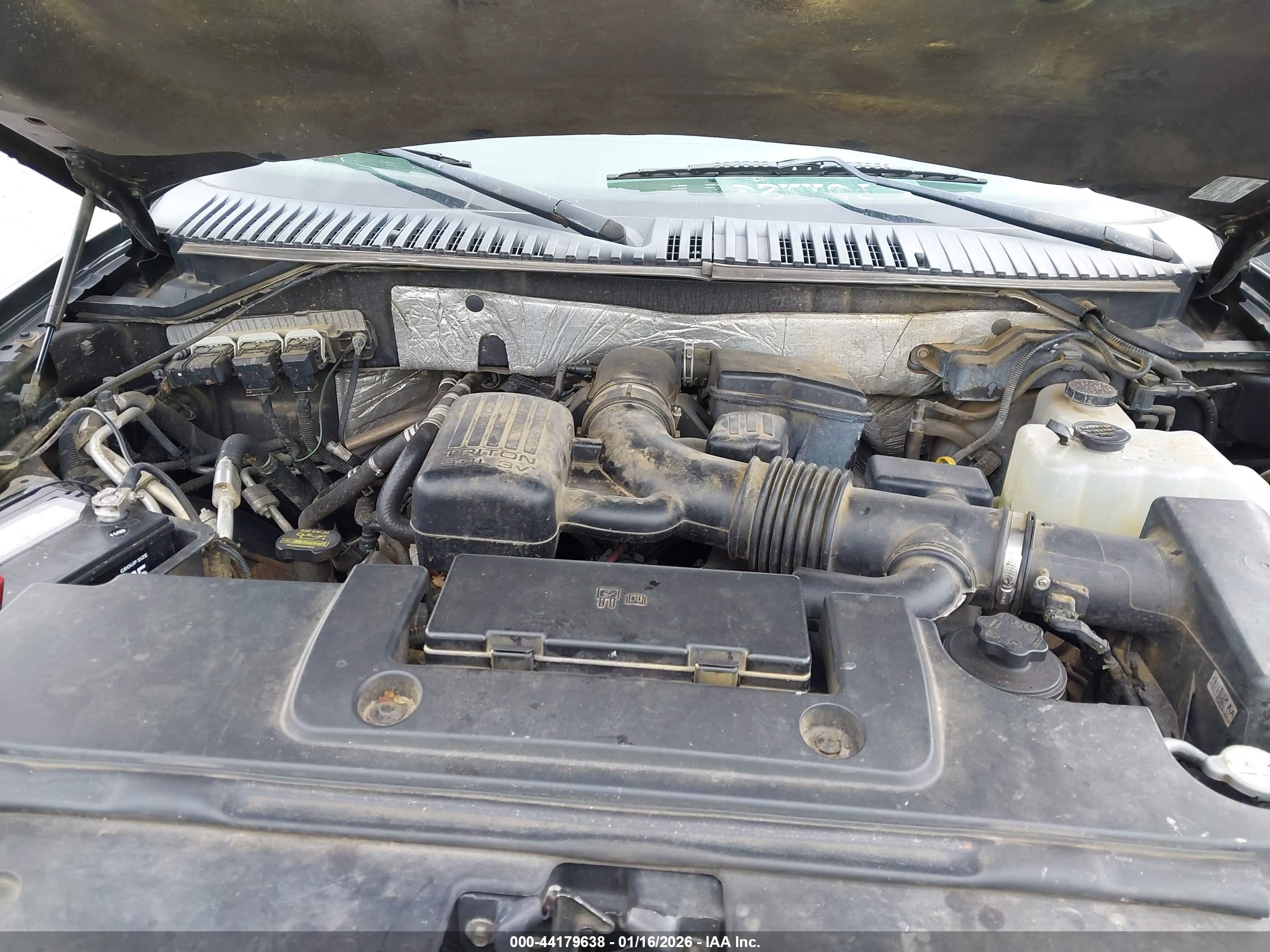 FORD EXPEDITION image 10