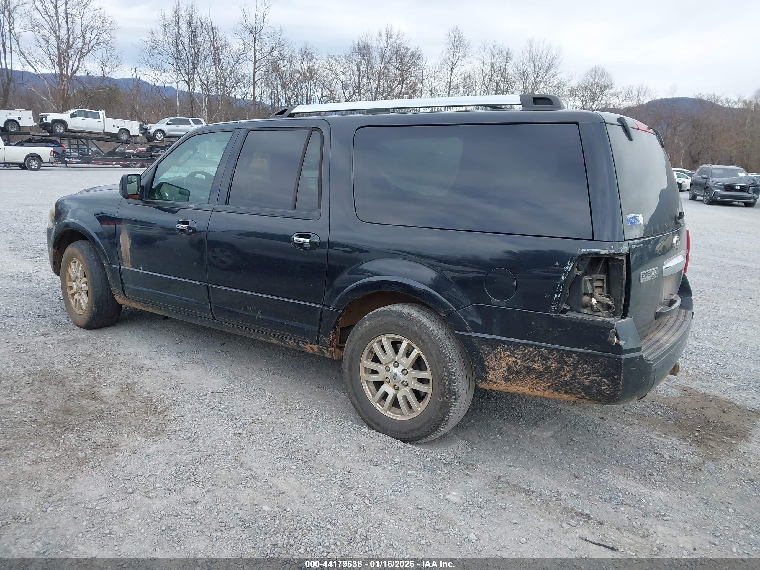 FORD EXPEDITION image 3