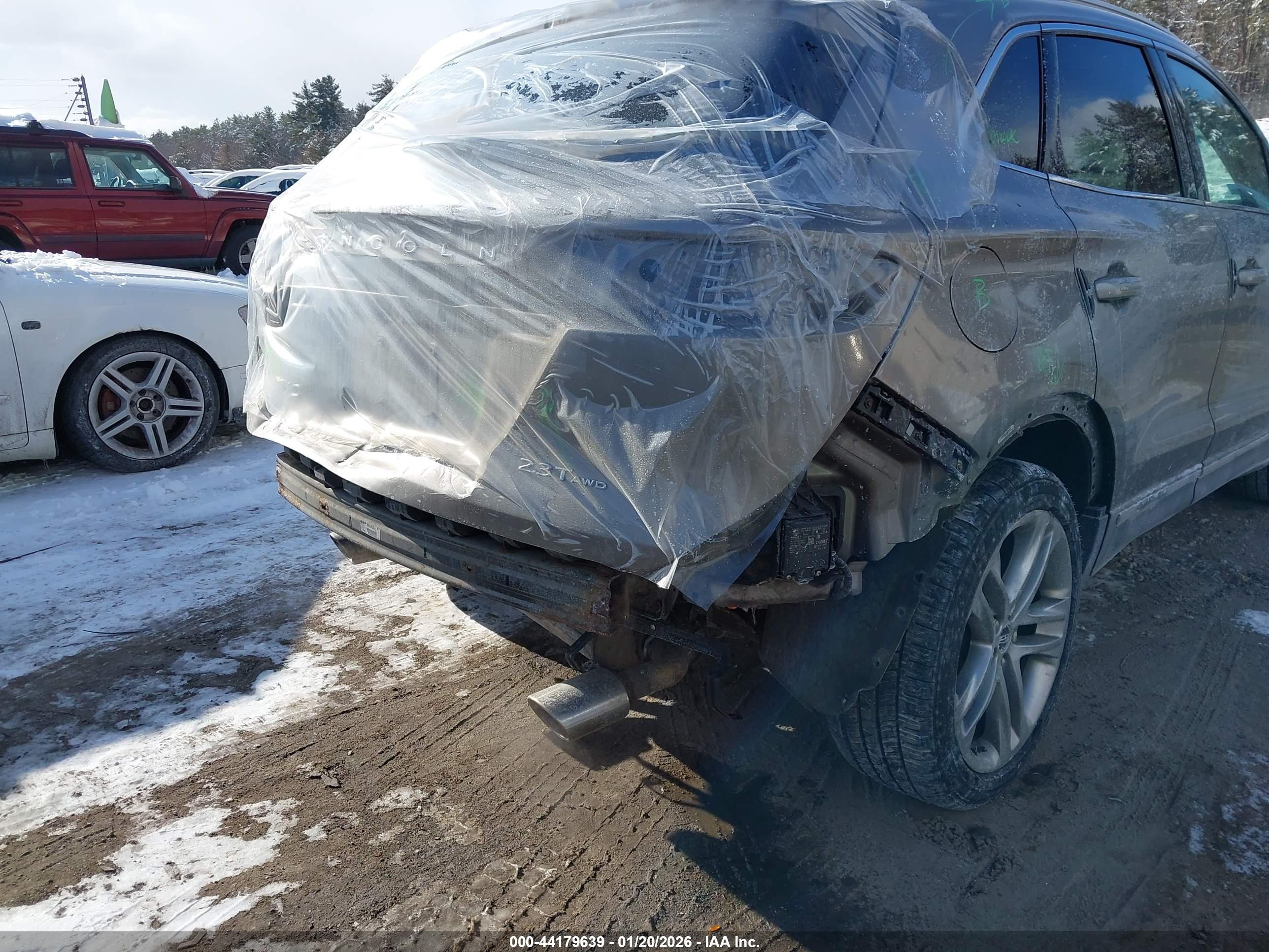 LINCOLN MKC image 6