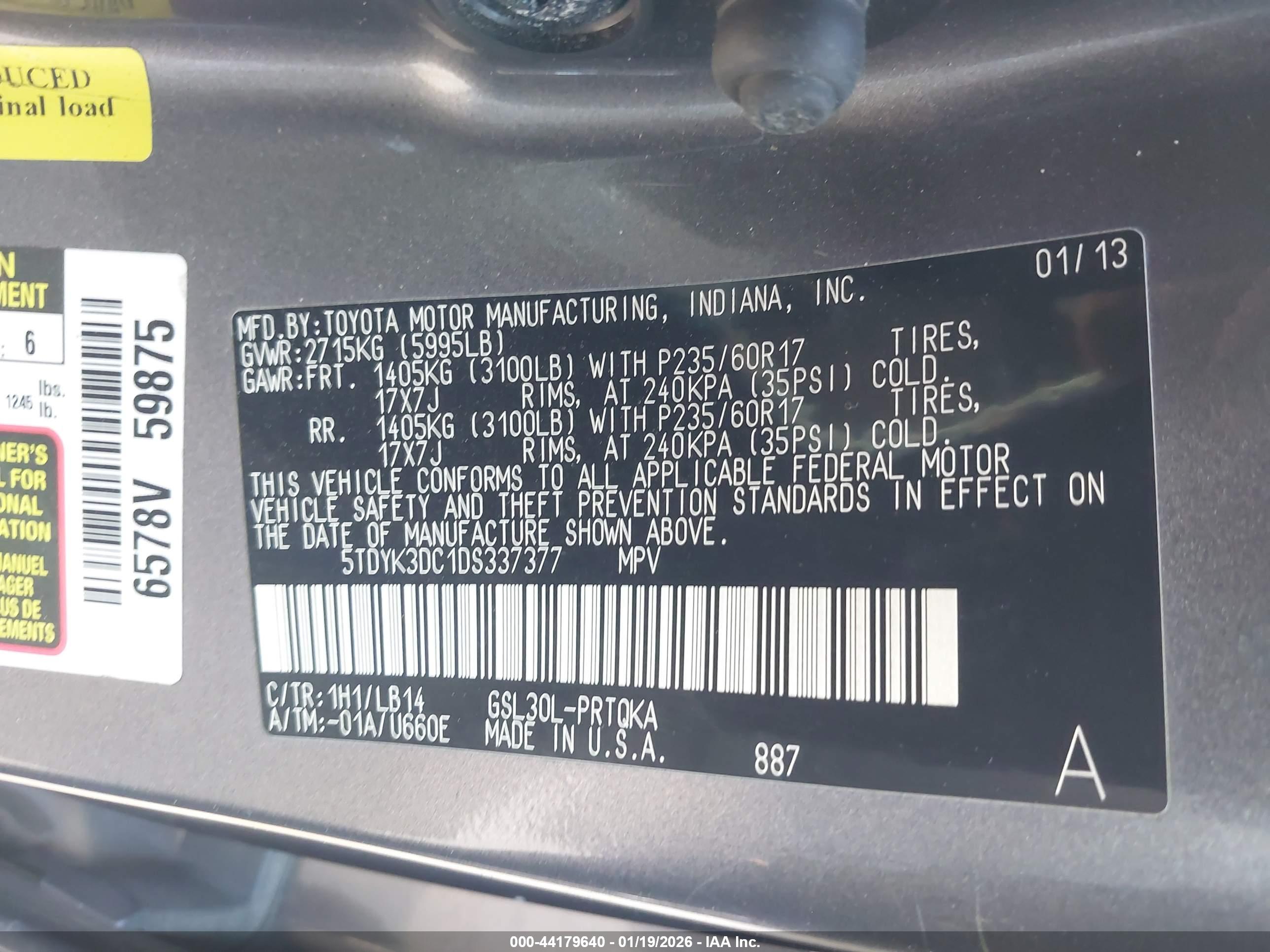 TOYOTA SIENNA image 9