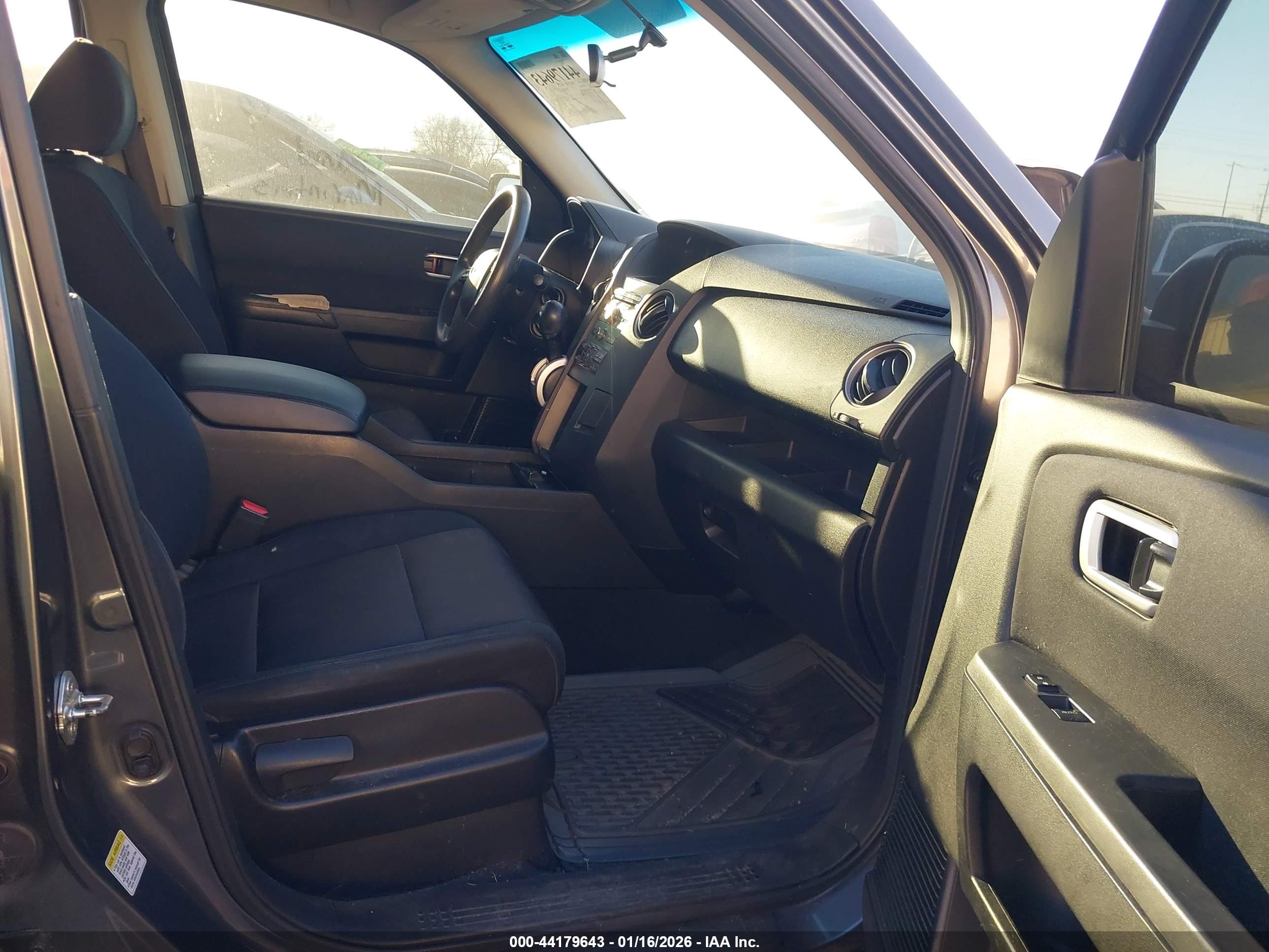 HONDA PILOT image 5