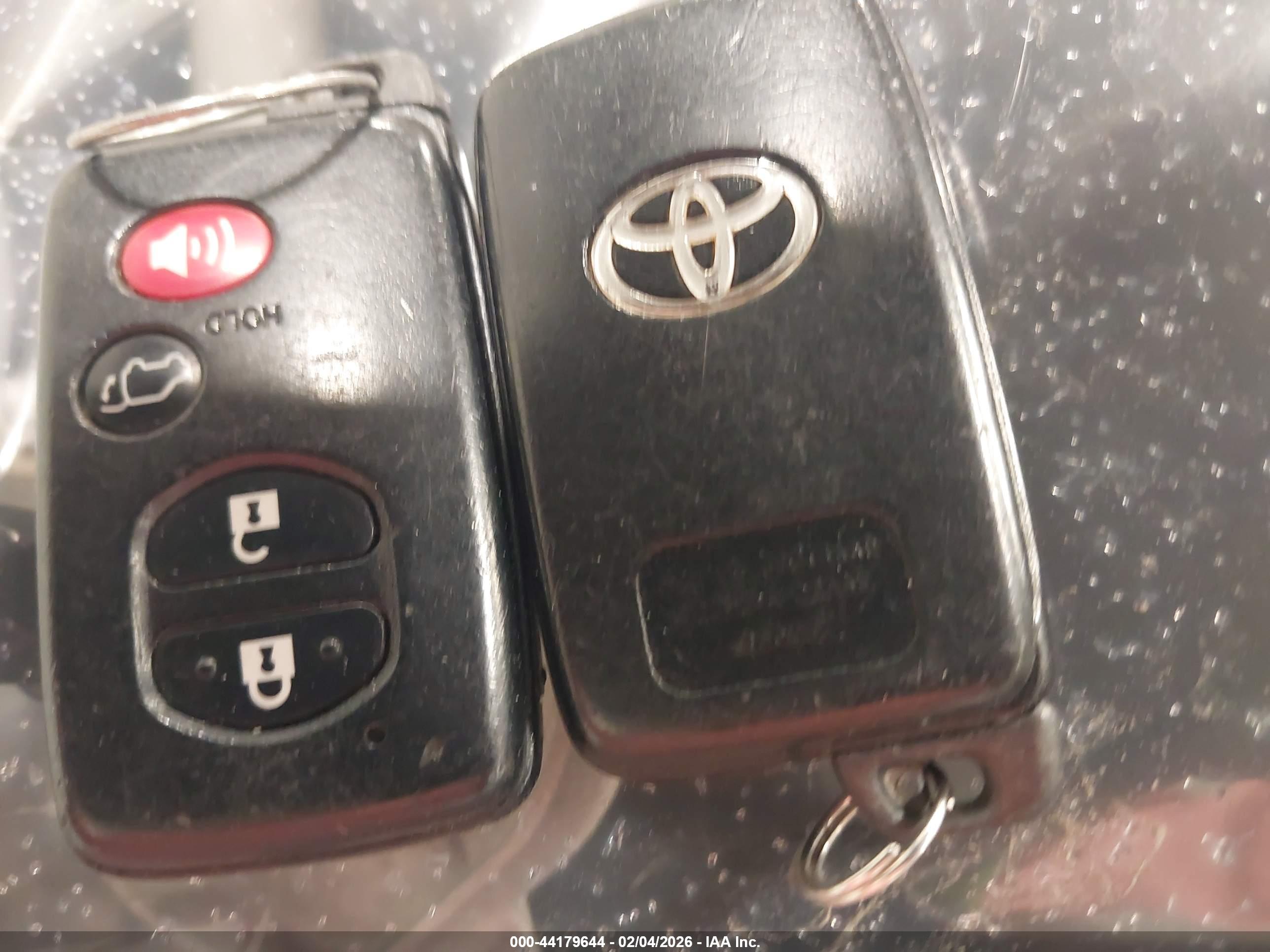 TOYOTA HIGHLANDER image 11