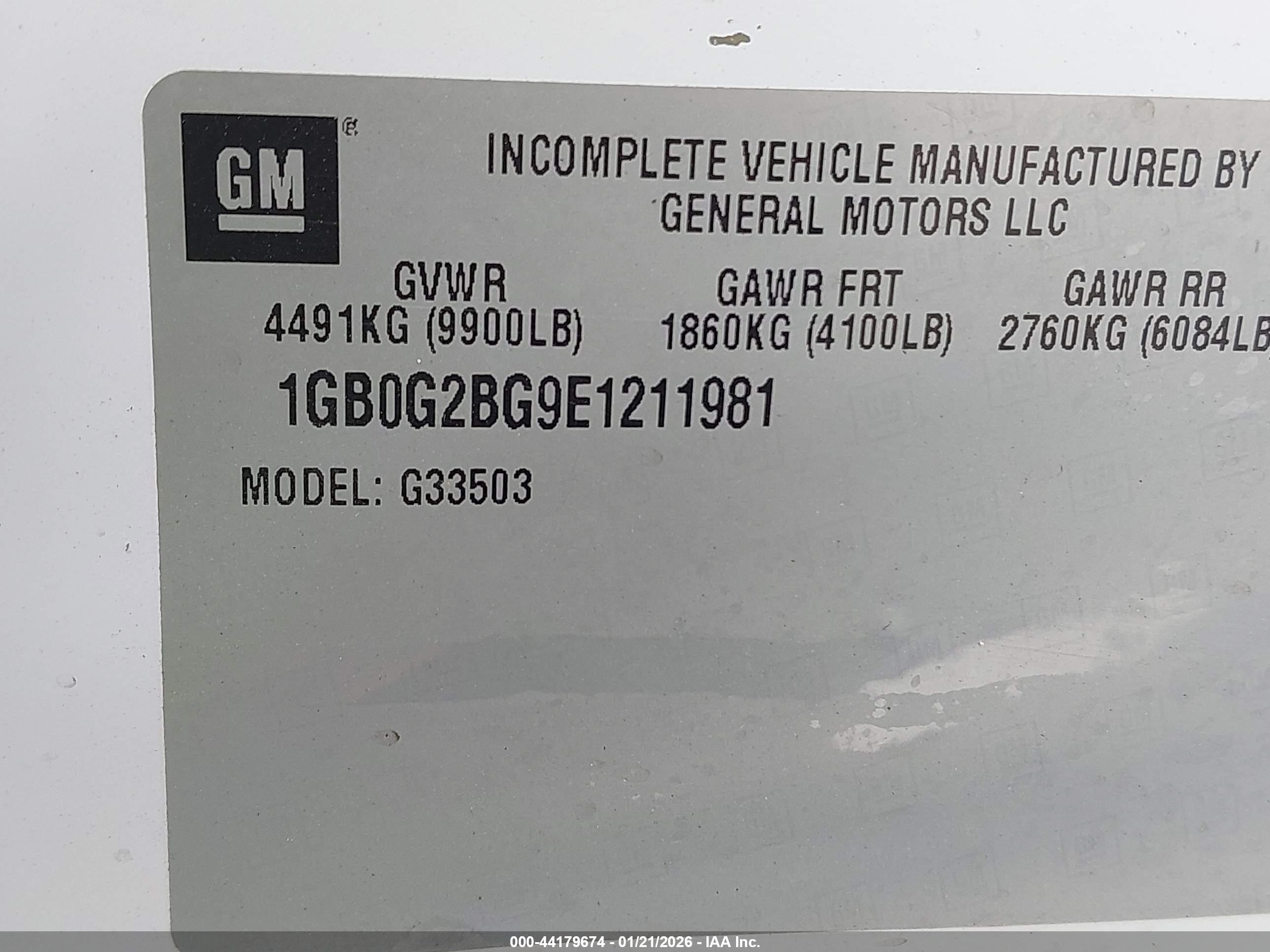 CHEVROLET EXPRESS image 9