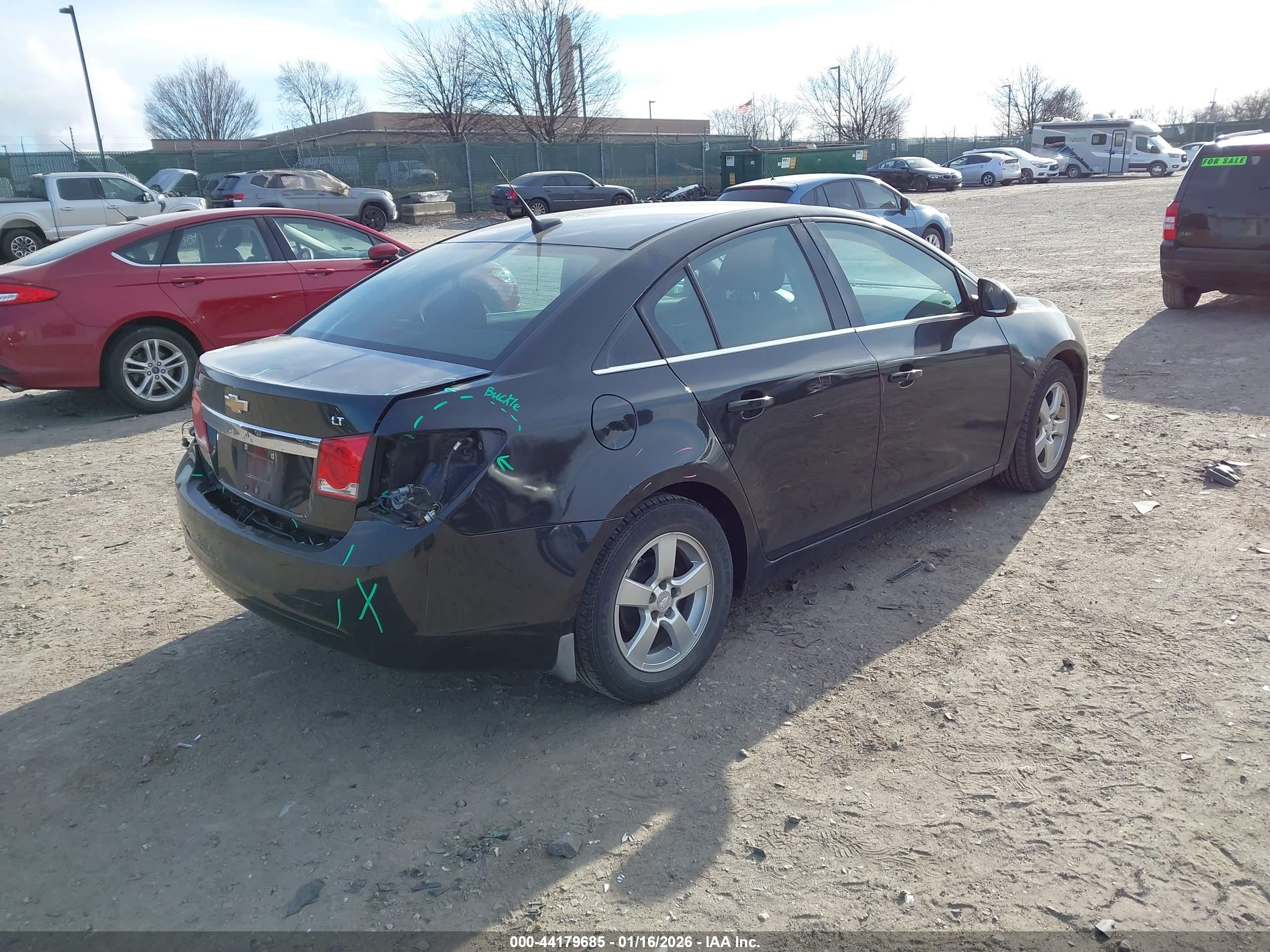 CHEVROLET CRUZE image 4
