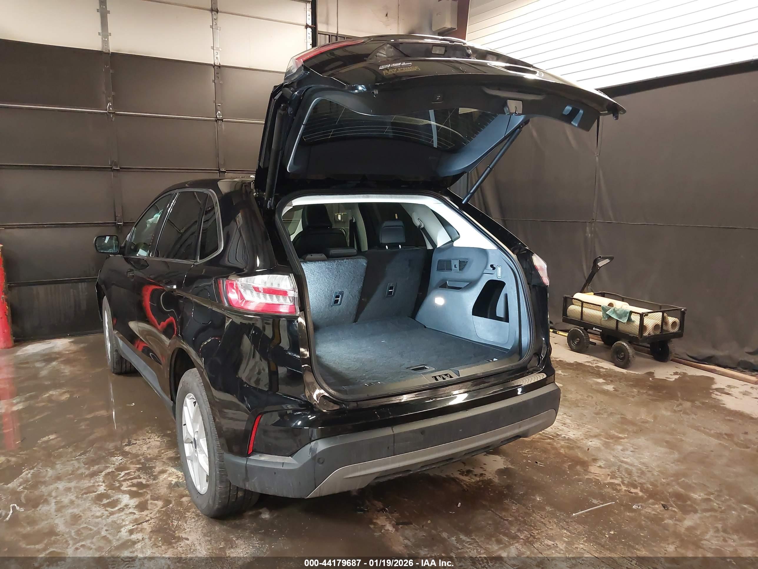 FORD EDGE image 3