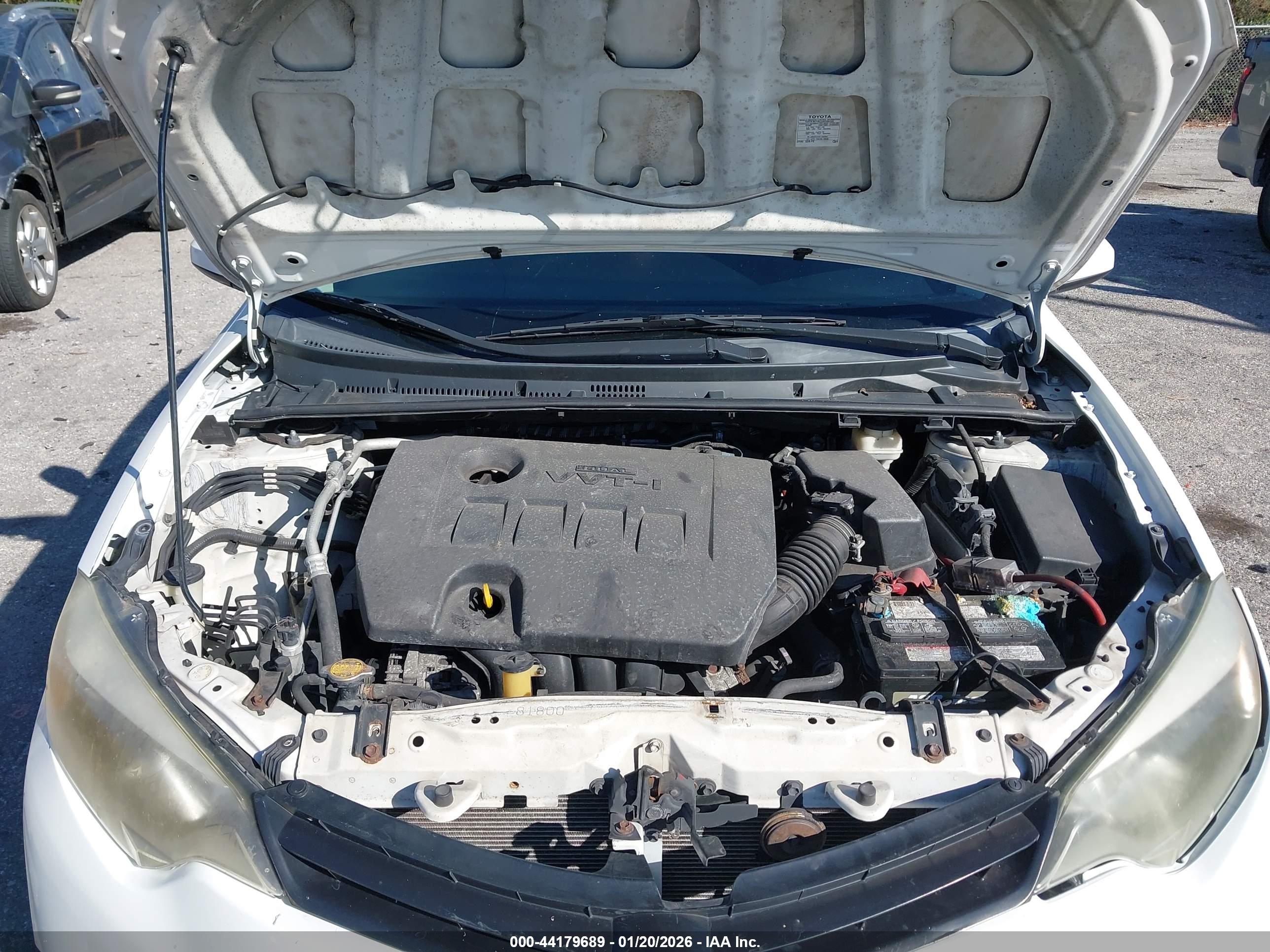 TOYOTA COROLLA image 10