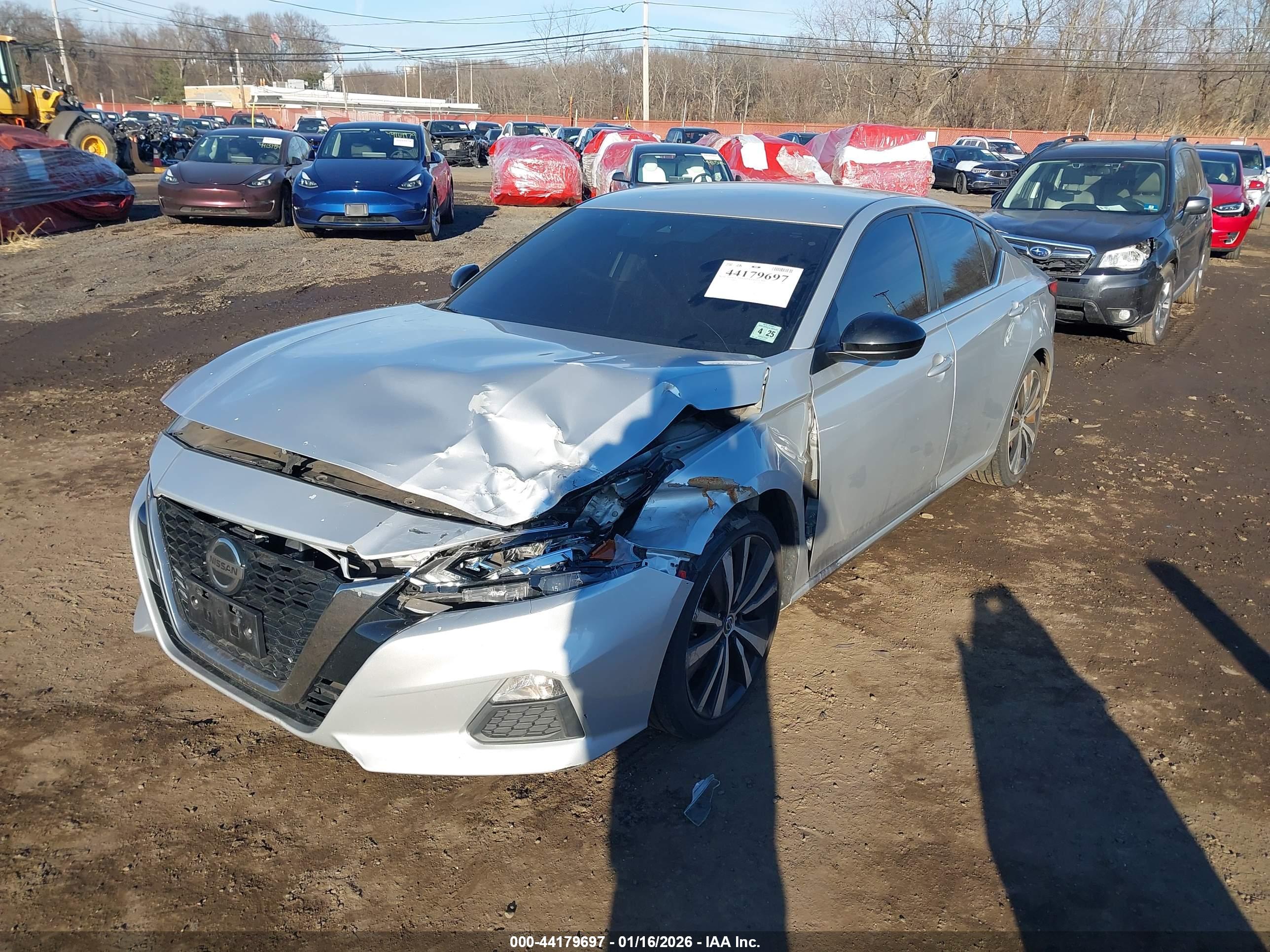 NISSAN ALTIMA image 6