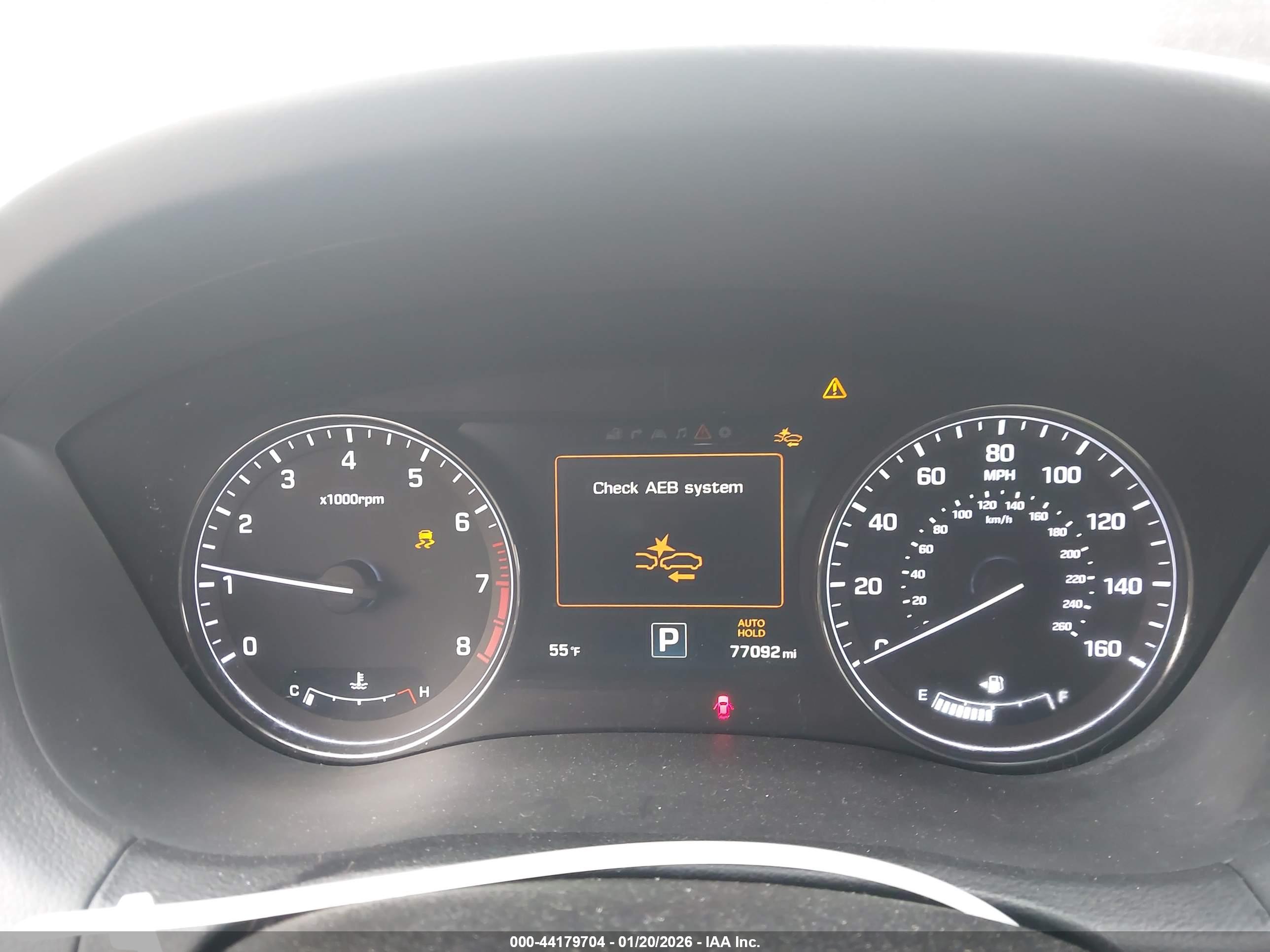 HYUNDAI GENESIS image 7