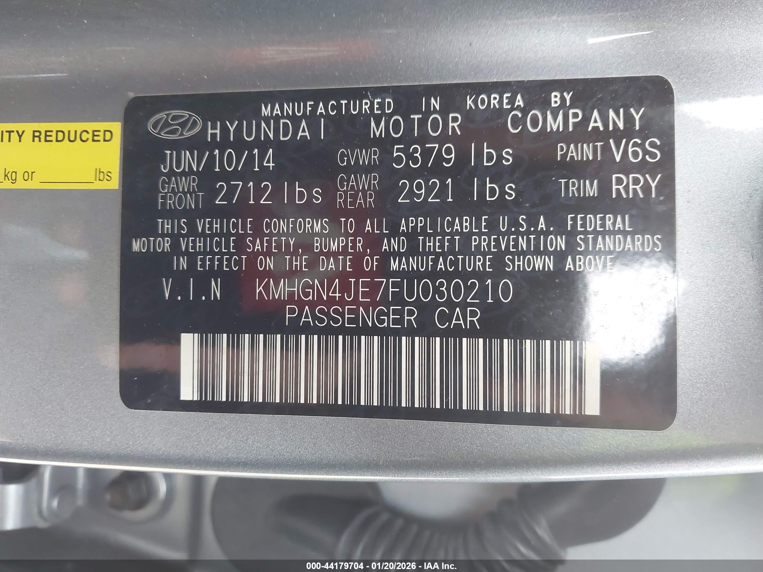 HYUNDAI GENESIS image 9