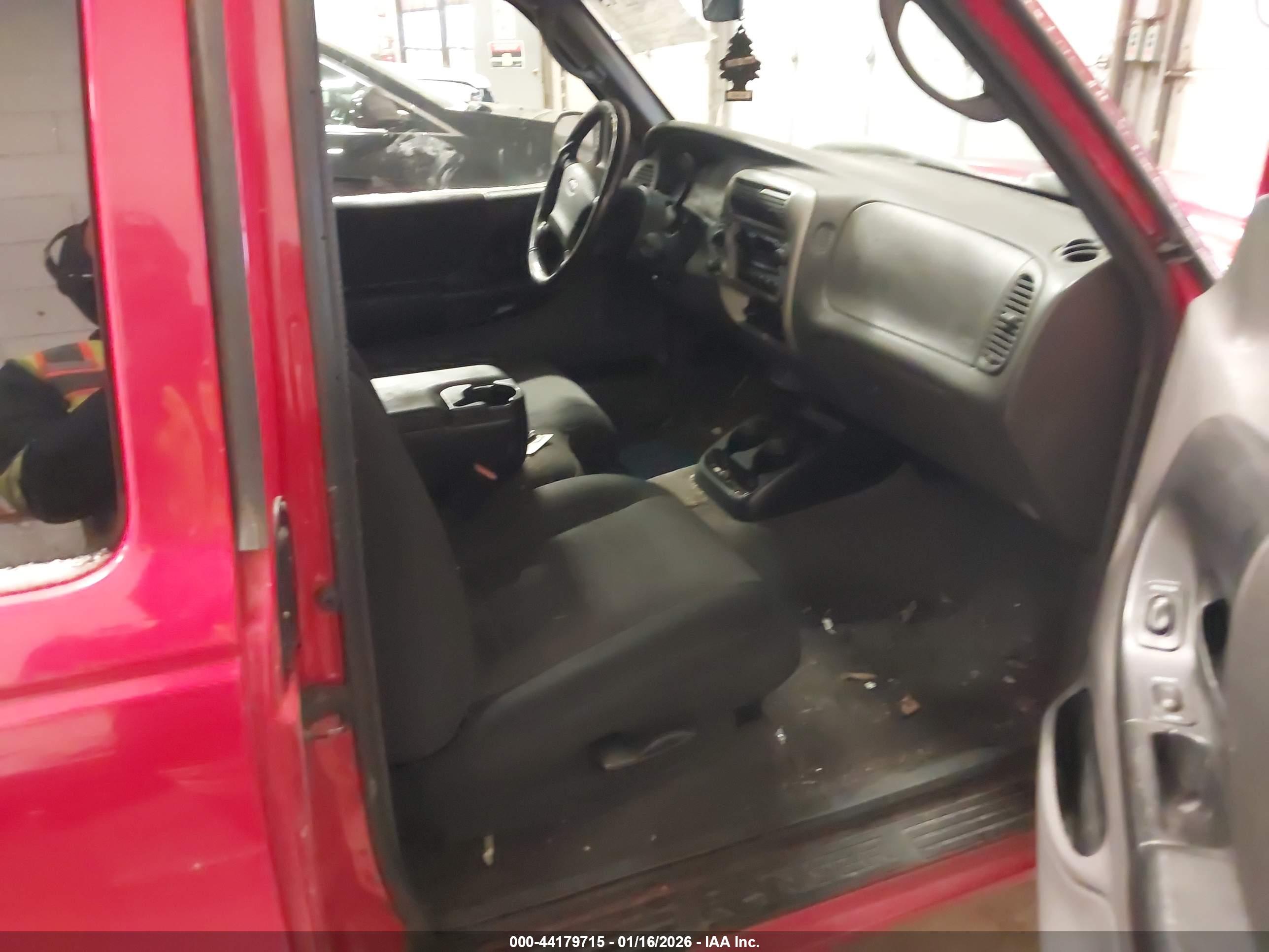 FORD RANGER image 5