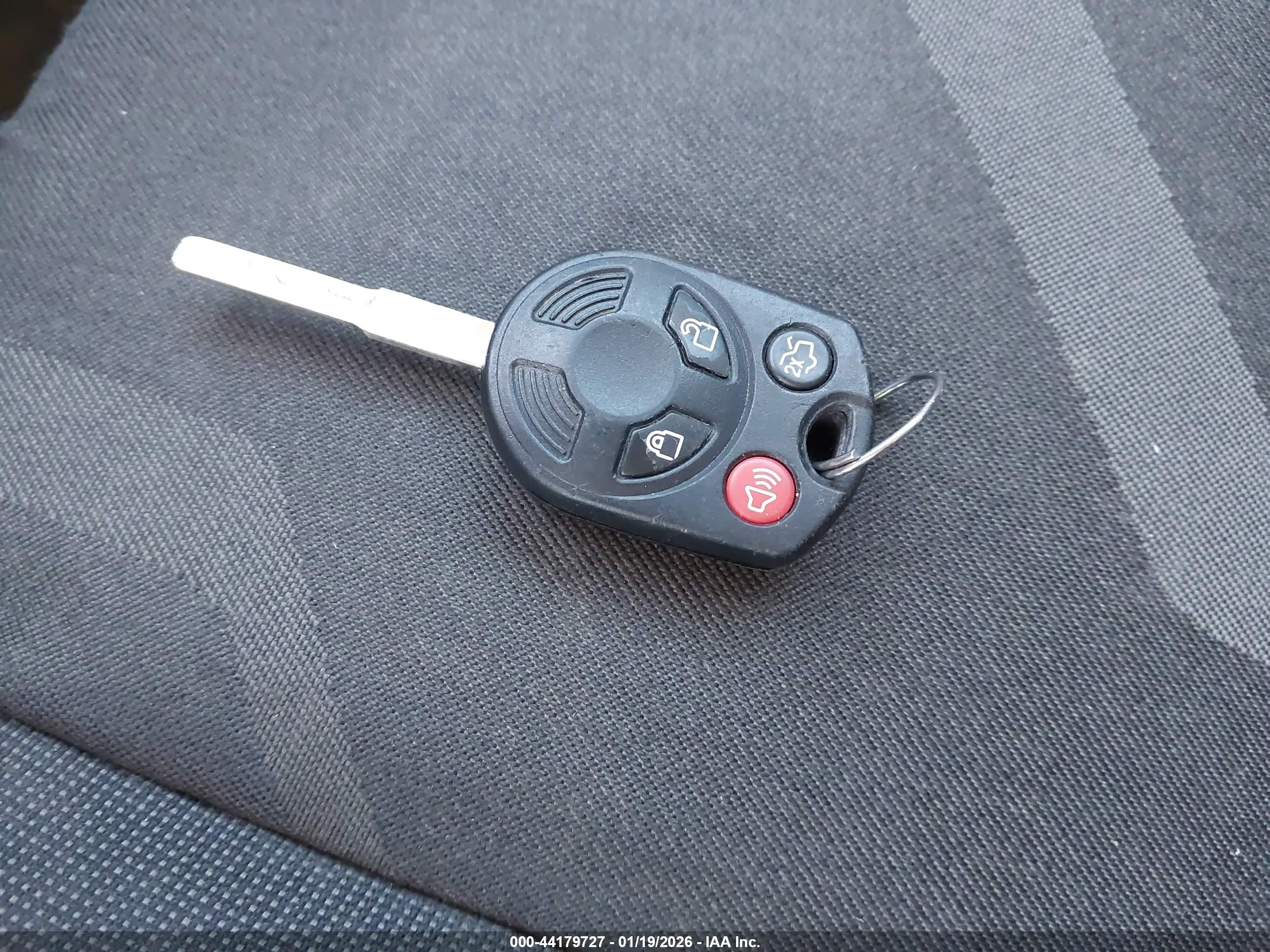 FORD TRANSIT image 11