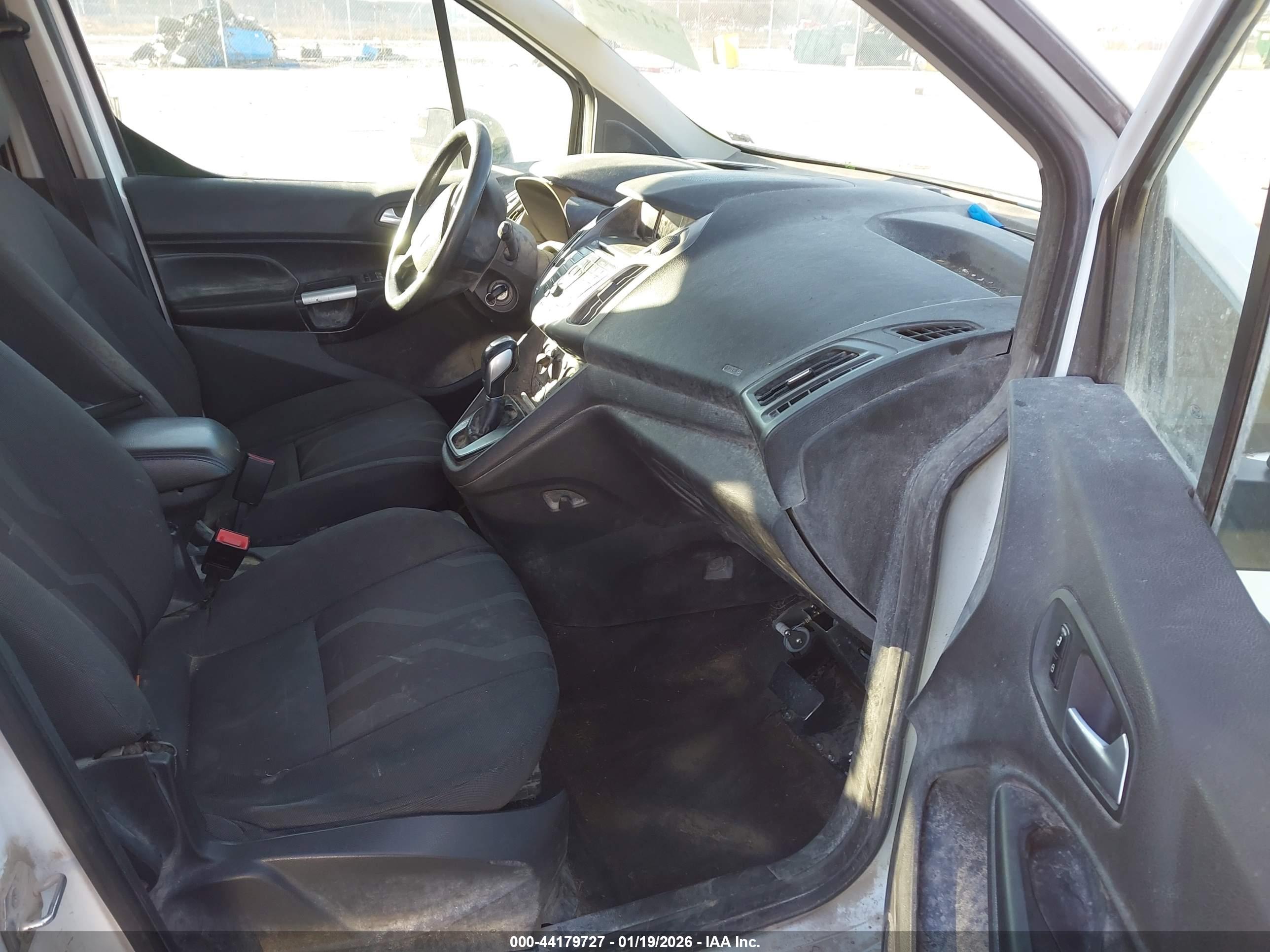 FORD TRANSIT image 5