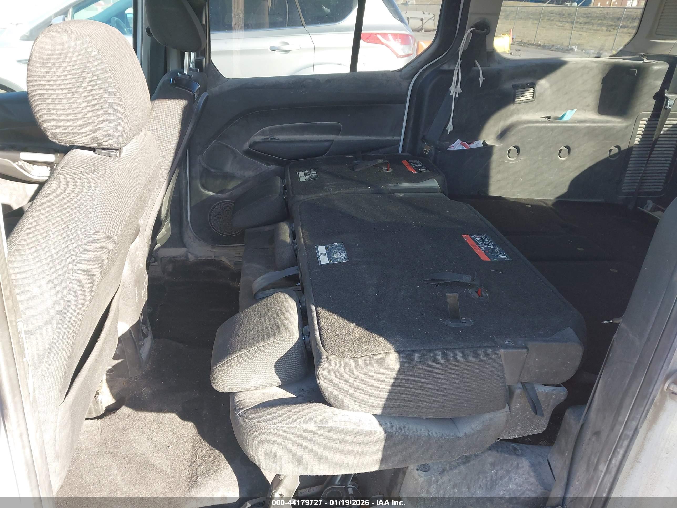 FORD TRANSIT image 8