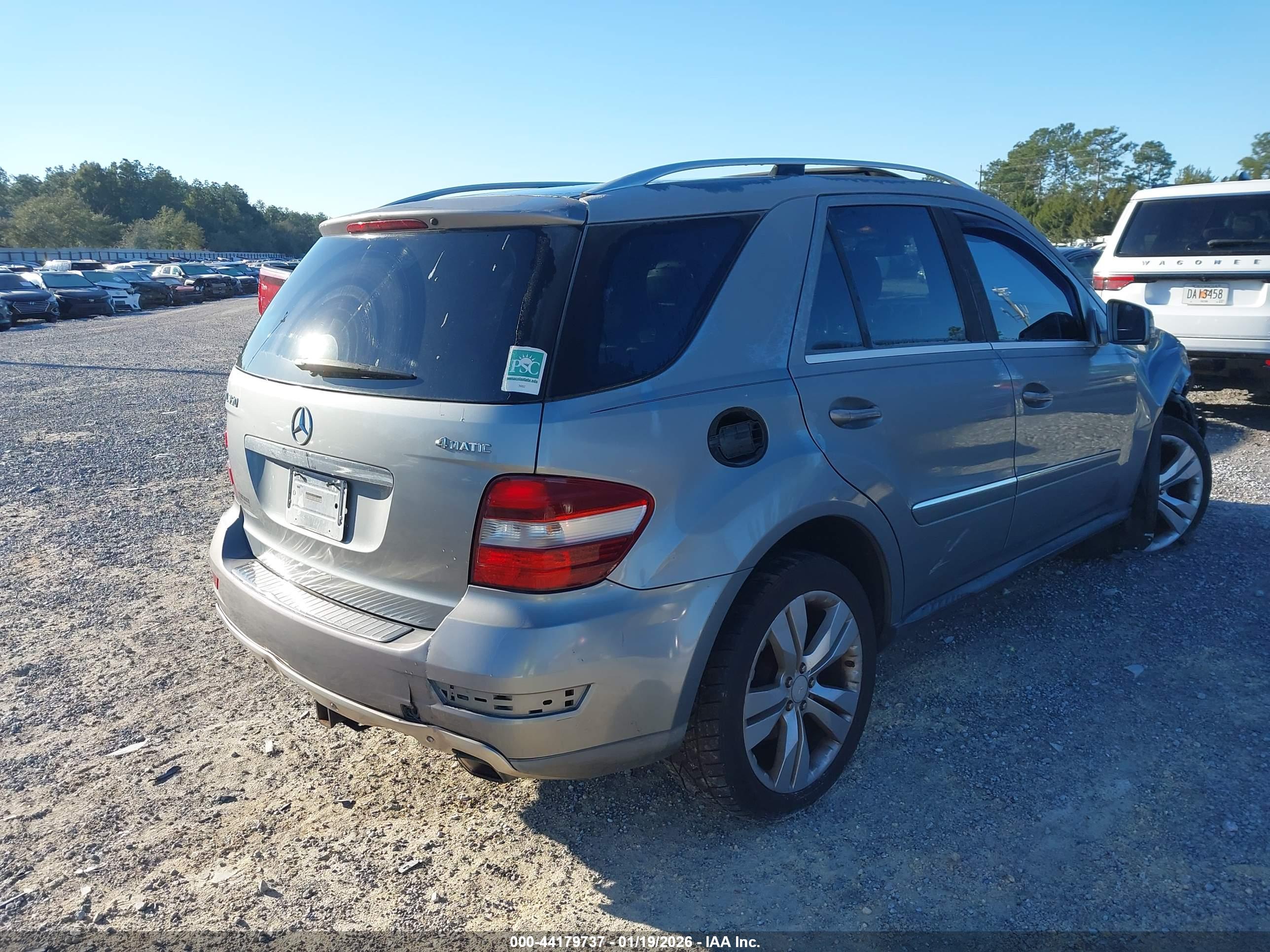 MERCEDES-BENZ ML image 4