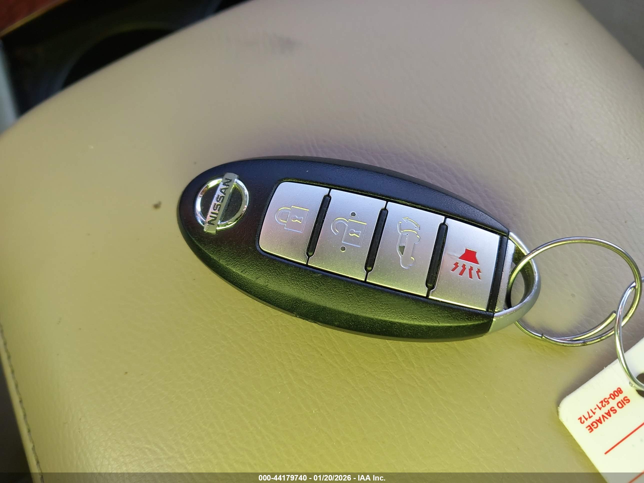 NISSAN MURANO image 11