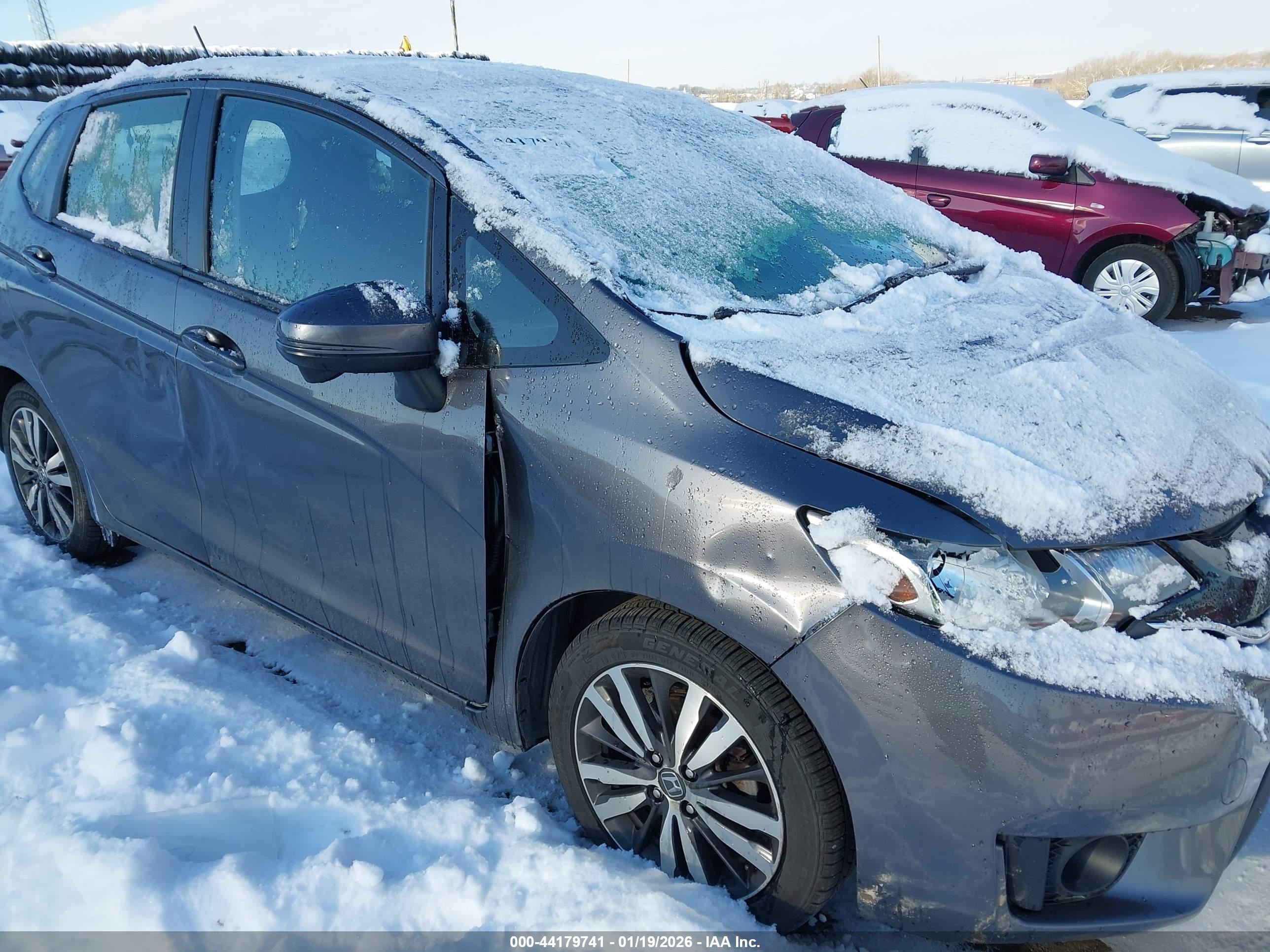 HONDA FIT image 6