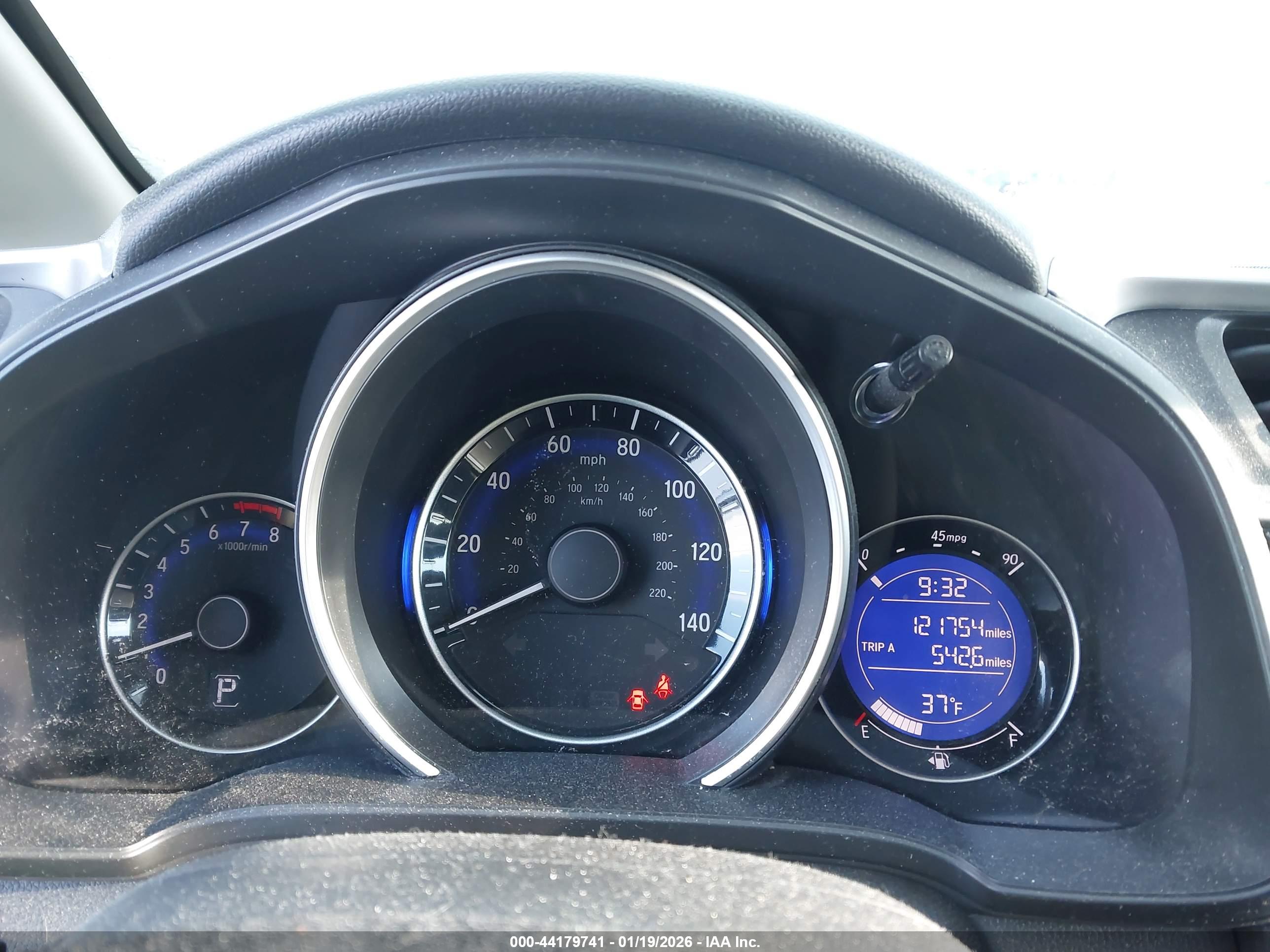 HONDA FIT image 7