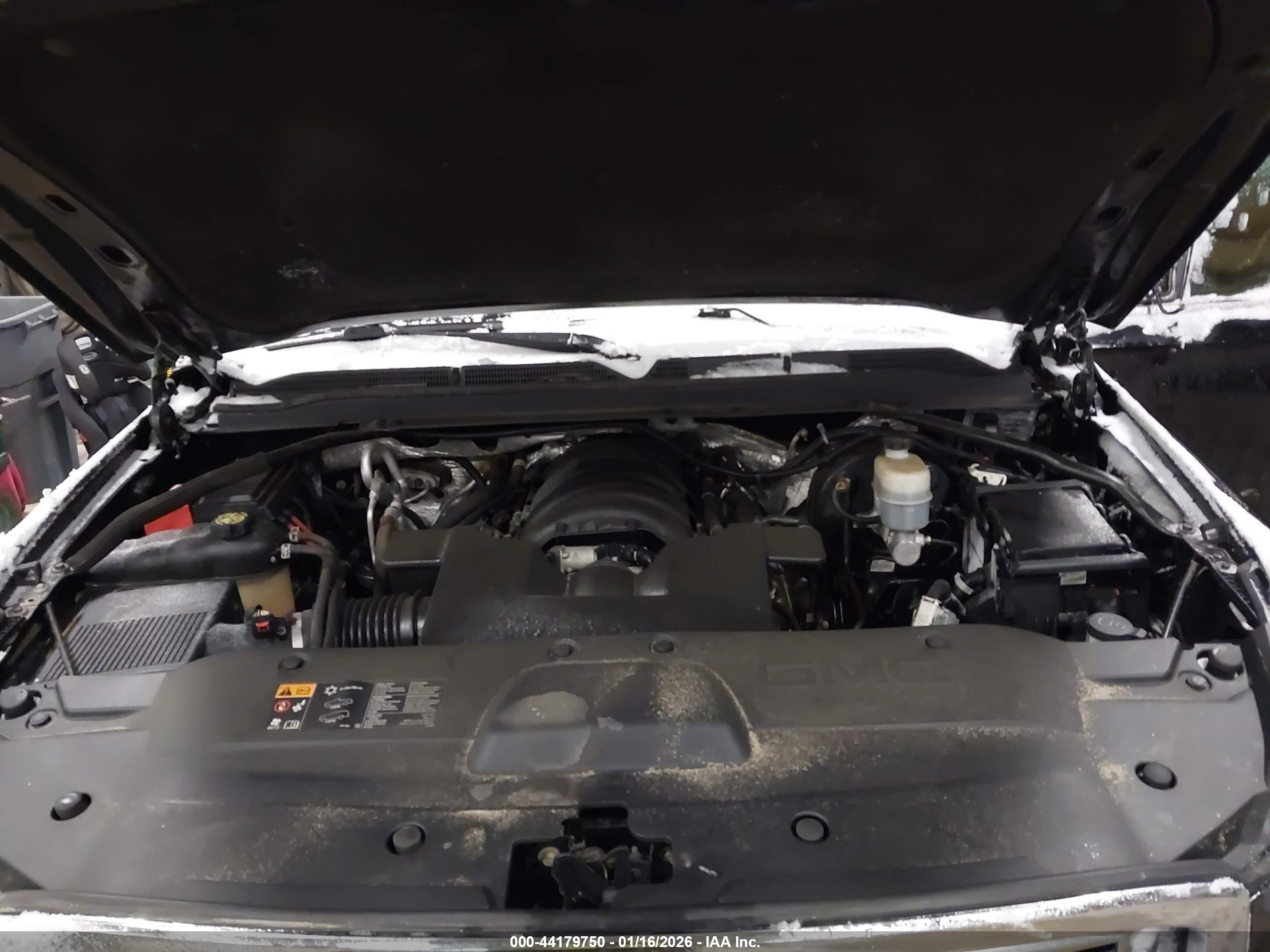 GMC YUKON image 10