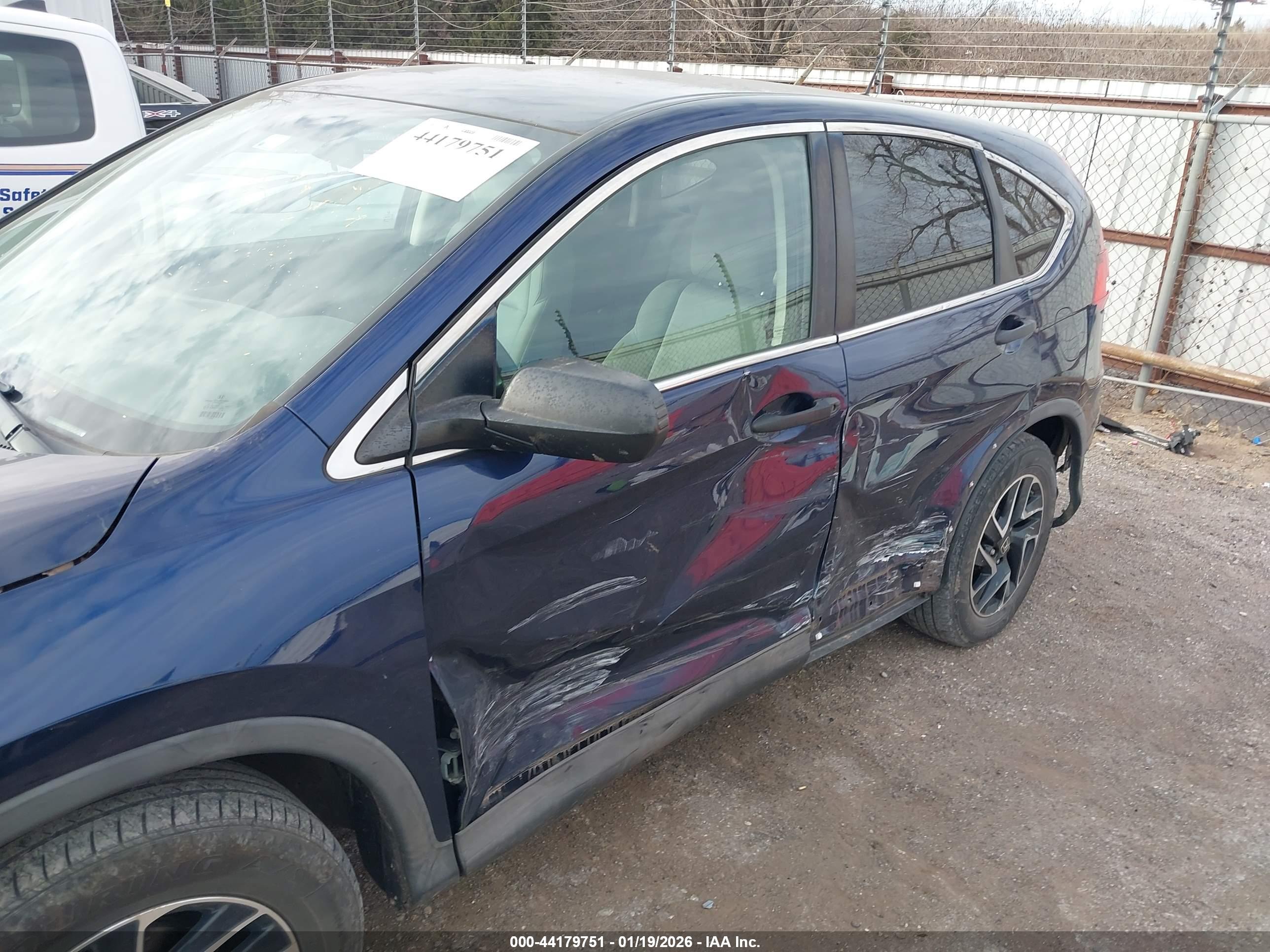 HONDA CR-V image 6