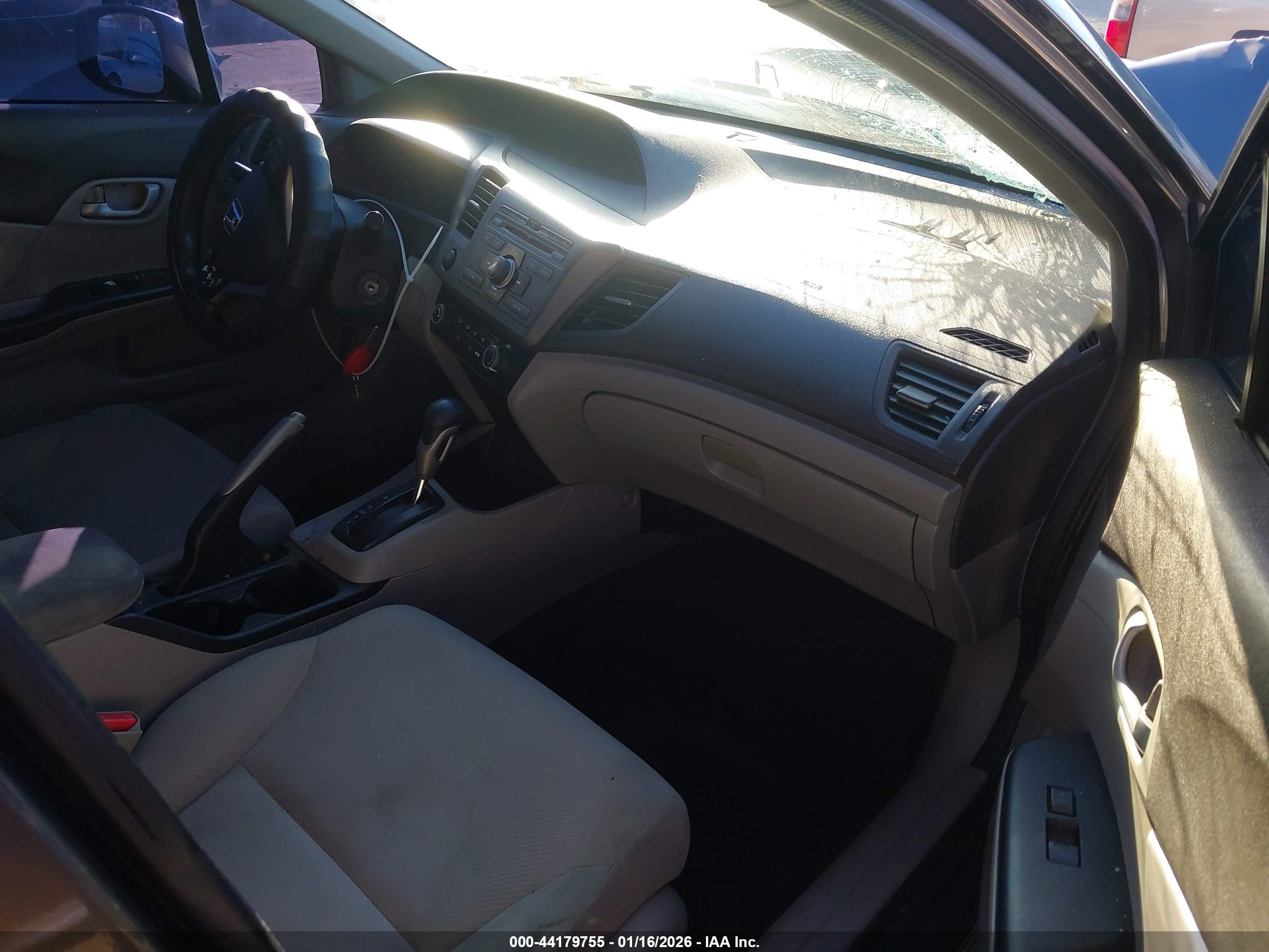 HONDA CIVIC image 5