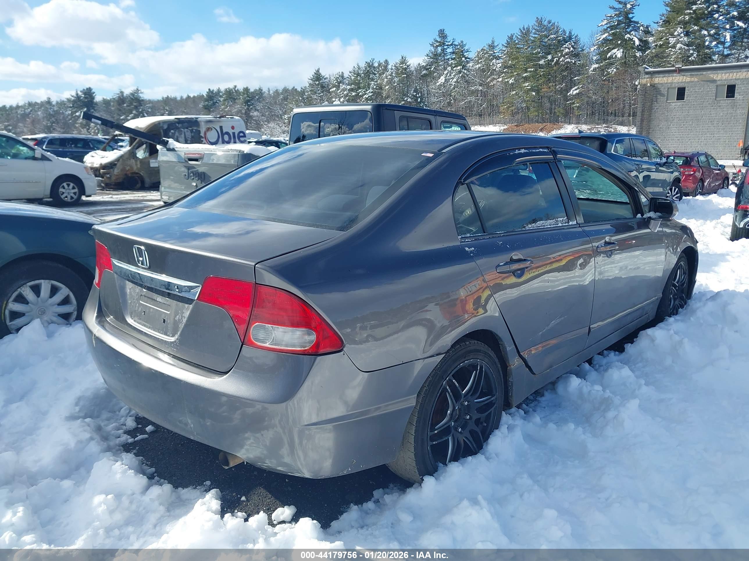 HONDA CIVIC image 4