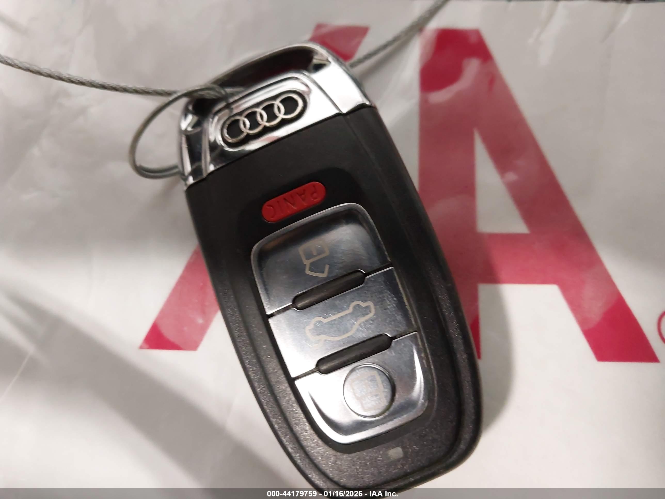 AUDI A4 image 11