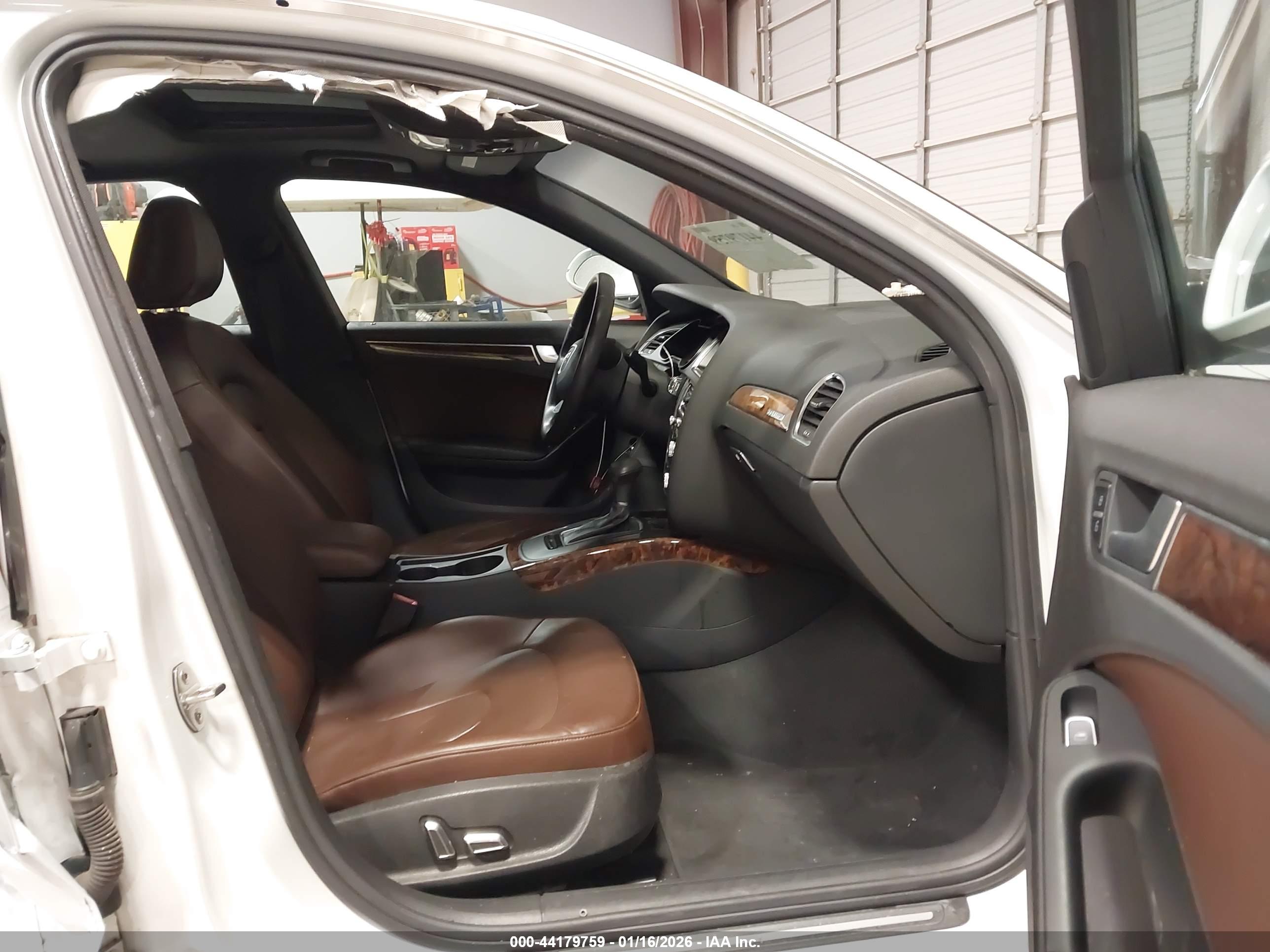 AUDI A4 image 5