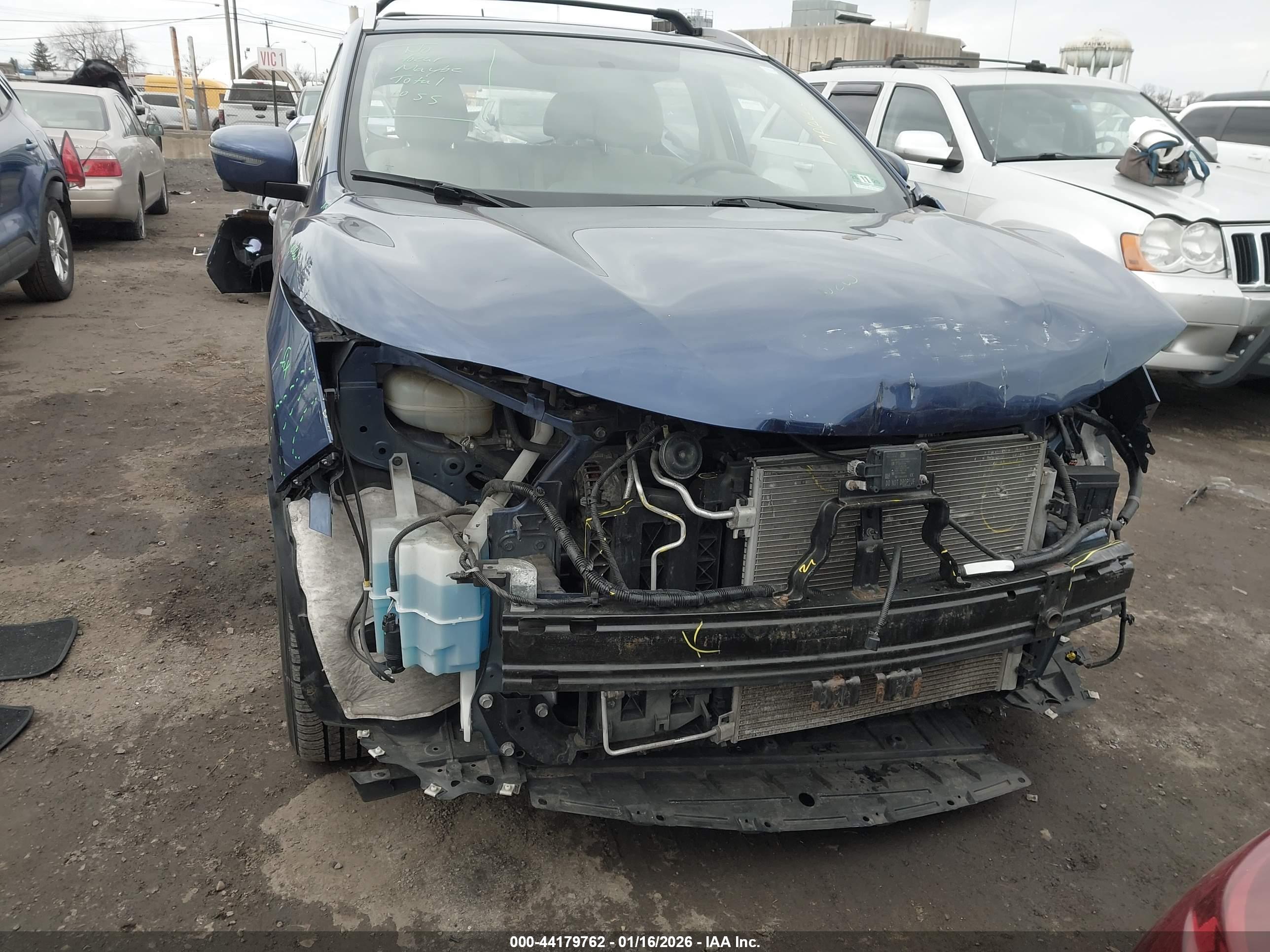 NISSAN ROGUE image 6