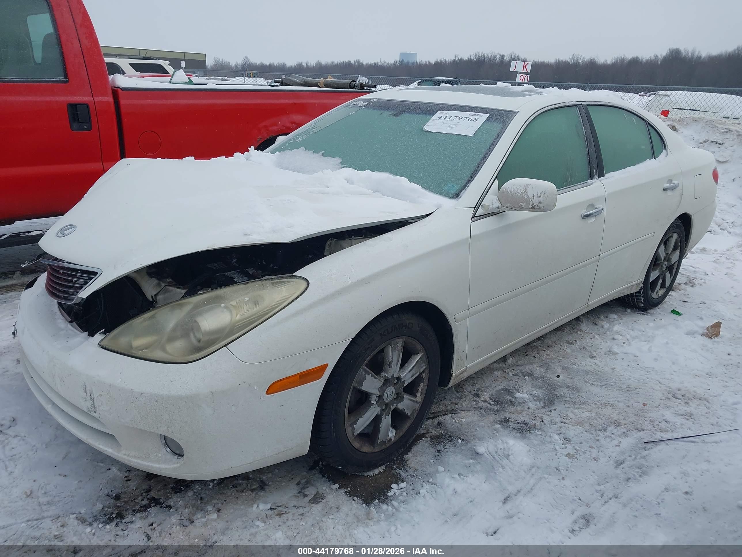 LEXUS ES image 2