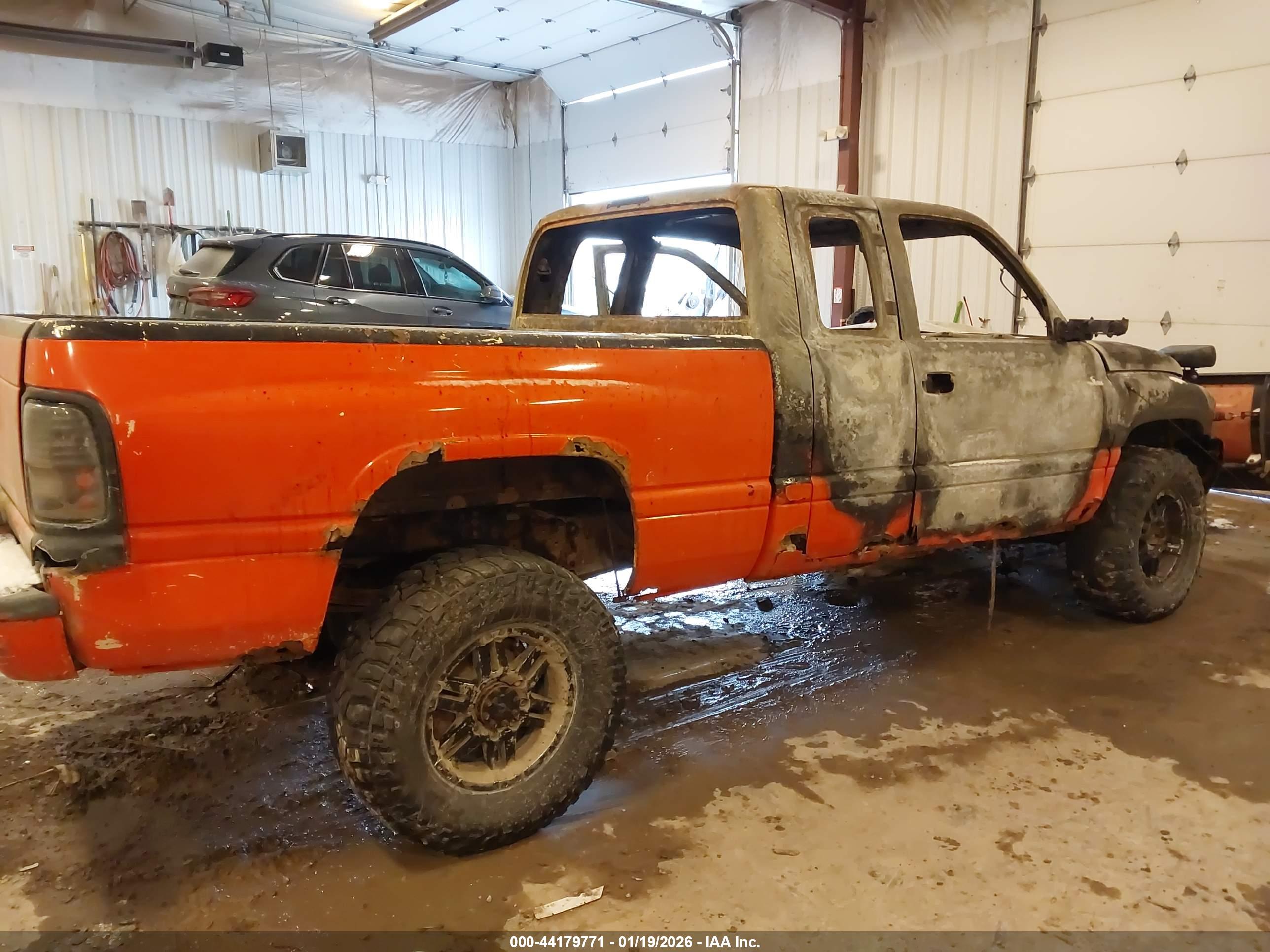 DODGE RAM image 4